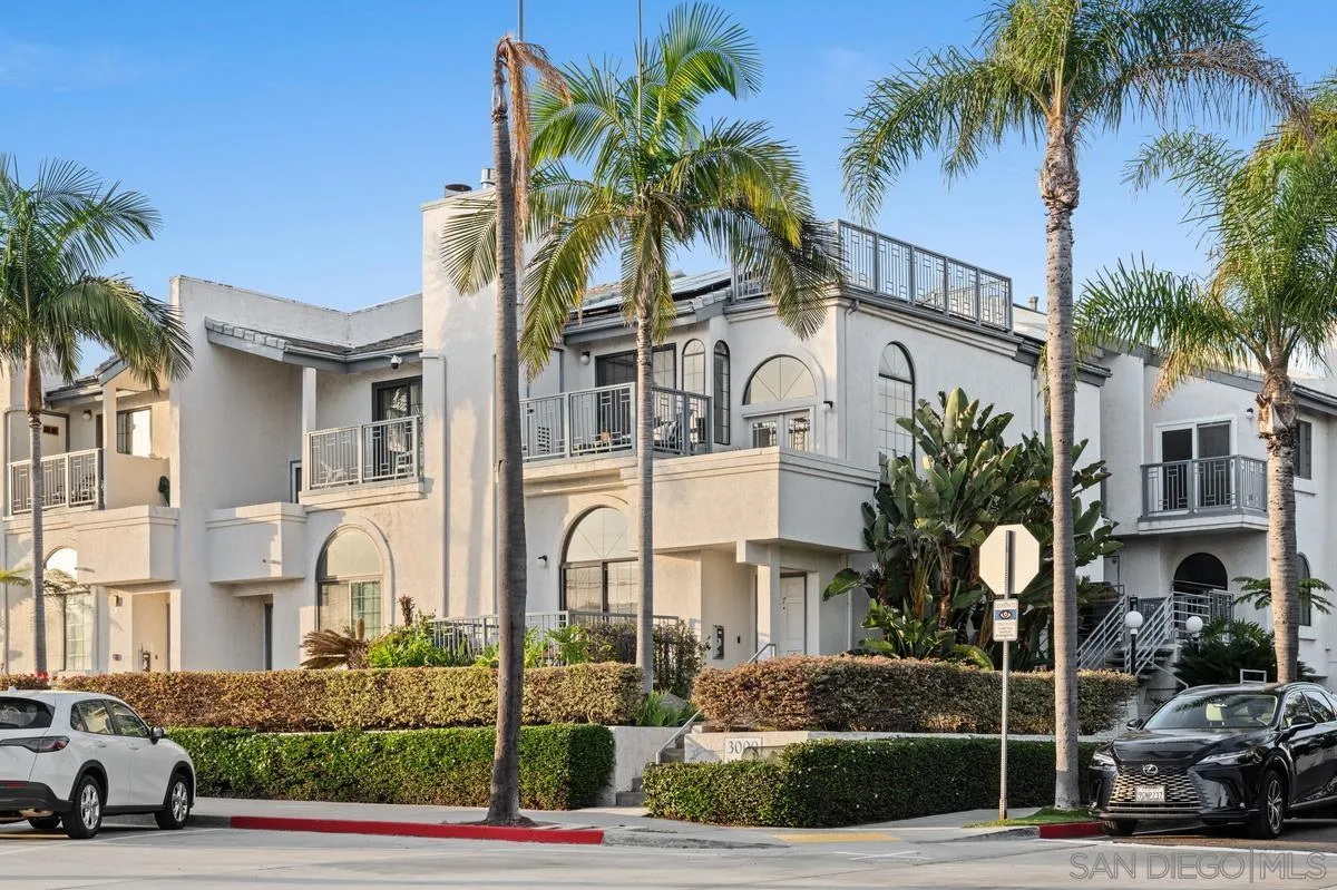 https://cdn.realtyfeed.com/cdn/127/260014199/d8fafbd850d24a62536b21744e7b4556.webp