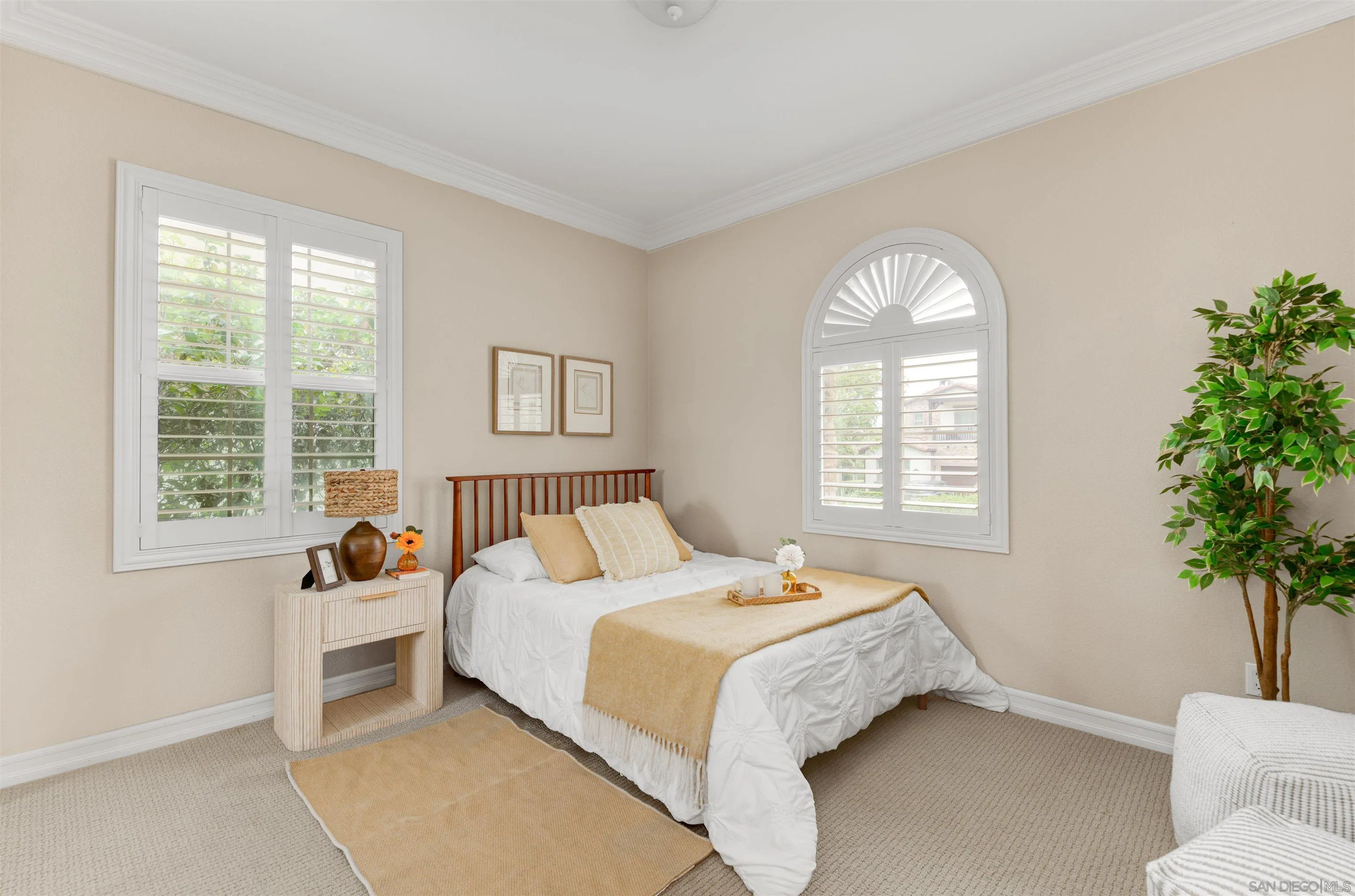 https://cdn.realtyfeed.com/cdn/127/260014203/78ea3728c51cfbdbddcf8a501f0f2e73.webp