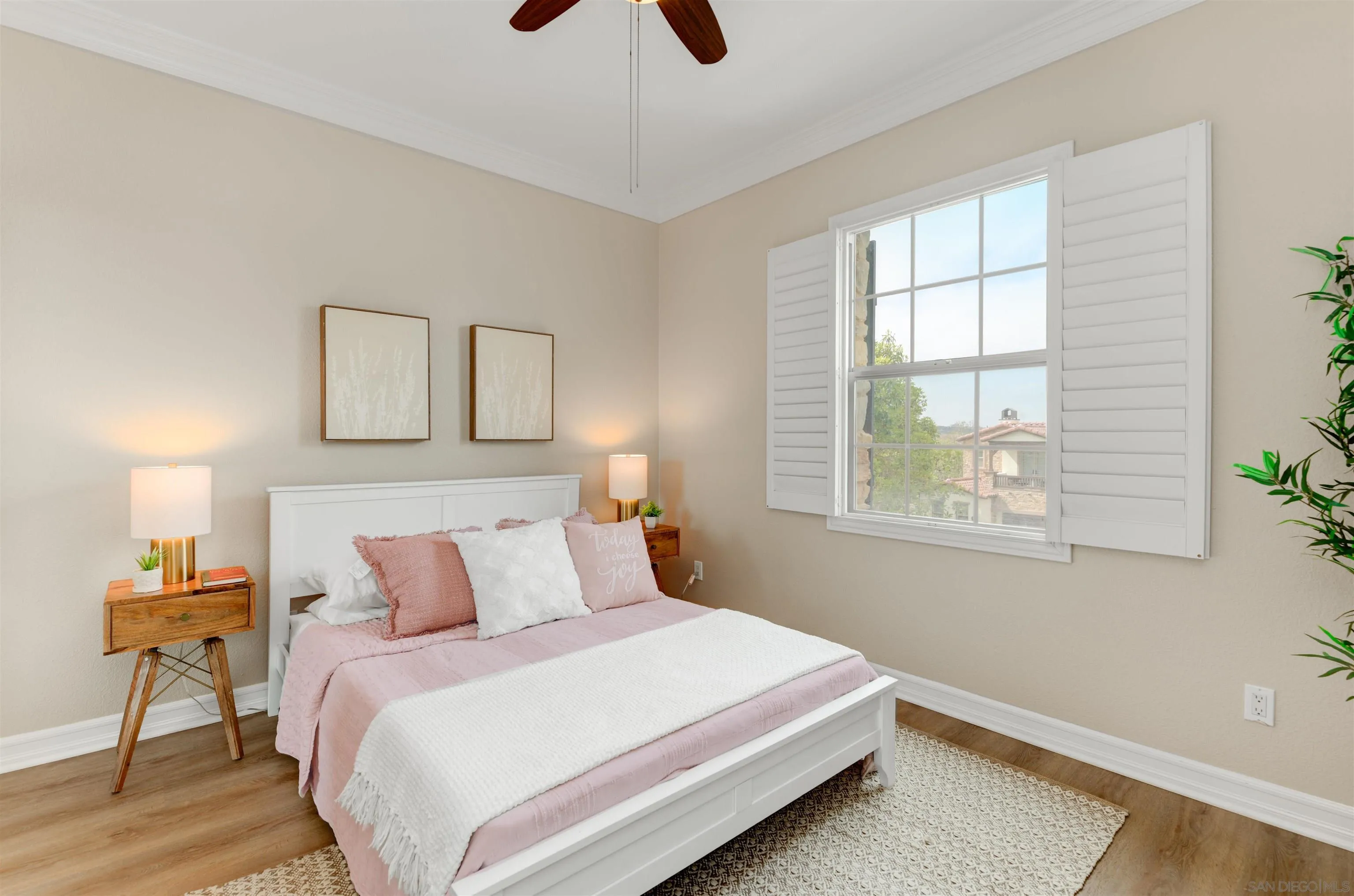 https://cdn.realtyfeed.com/cdn/127/260014203/ab45a378d037574d57e5adcc315a9975.webp