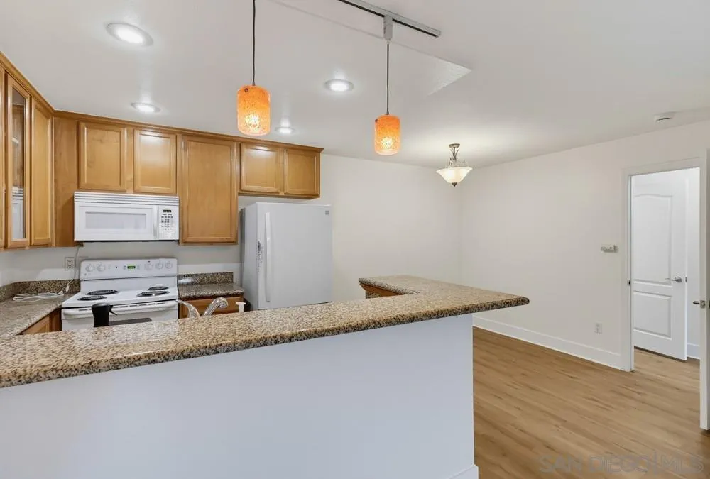 7747 Margerum Ave #126, San Diego, CA 92120, photo 17