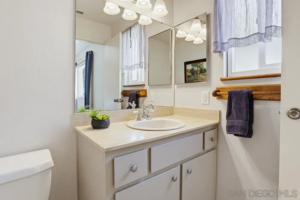 https://cdn.realtyfeed.com/cdn/127/260014211/b05215651d03a05d611e24de8204445d.webp