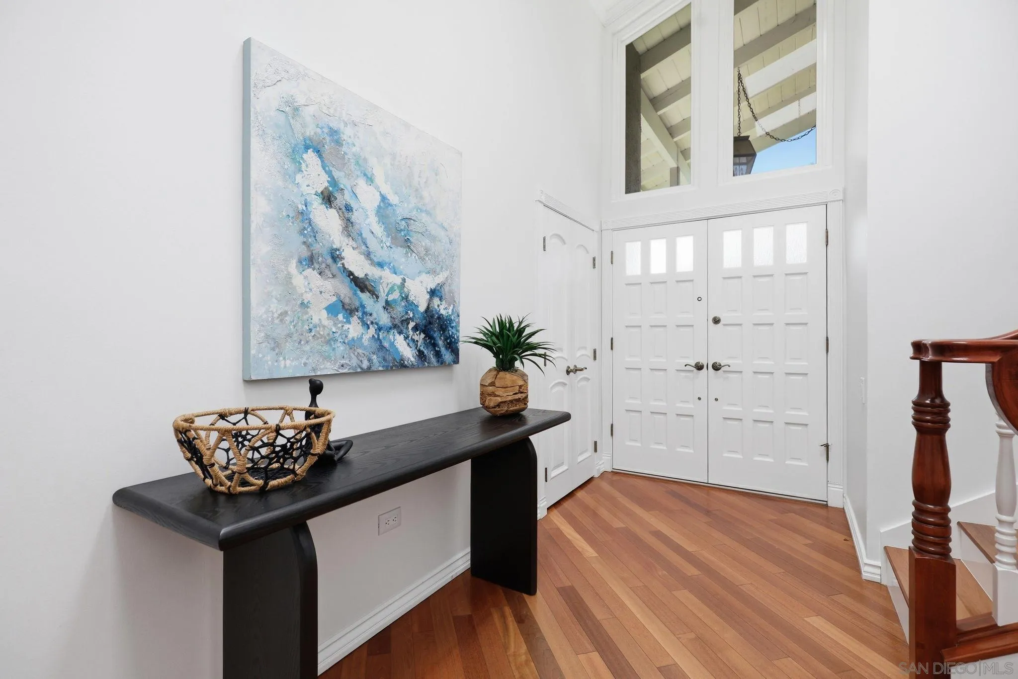 https://cdn.realtyfeed.com/cdn/127/260014215/689c129ac28c3b752a1d016755ddc2ee.webp