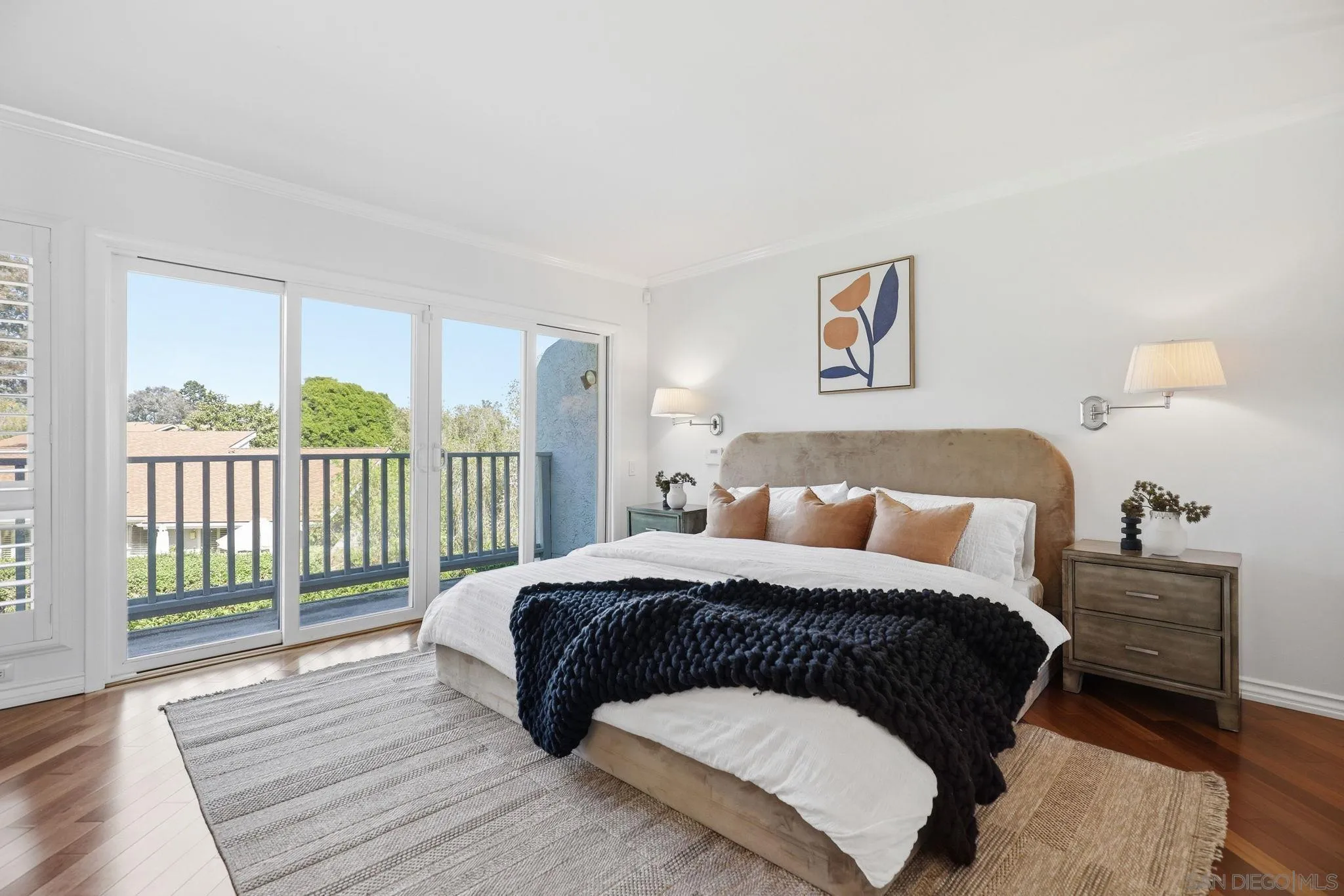 https://cdn.realtyfeed.com/cdn/127/260014215/e5ed0a063469fad3dd899f4aac8c700b.webp