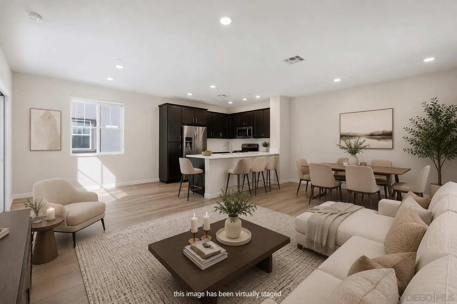https://cdn.realtyfeed.com/cdn/127/260014216/4b3e5fe10d0f51833d35641a1e2d3021.webp