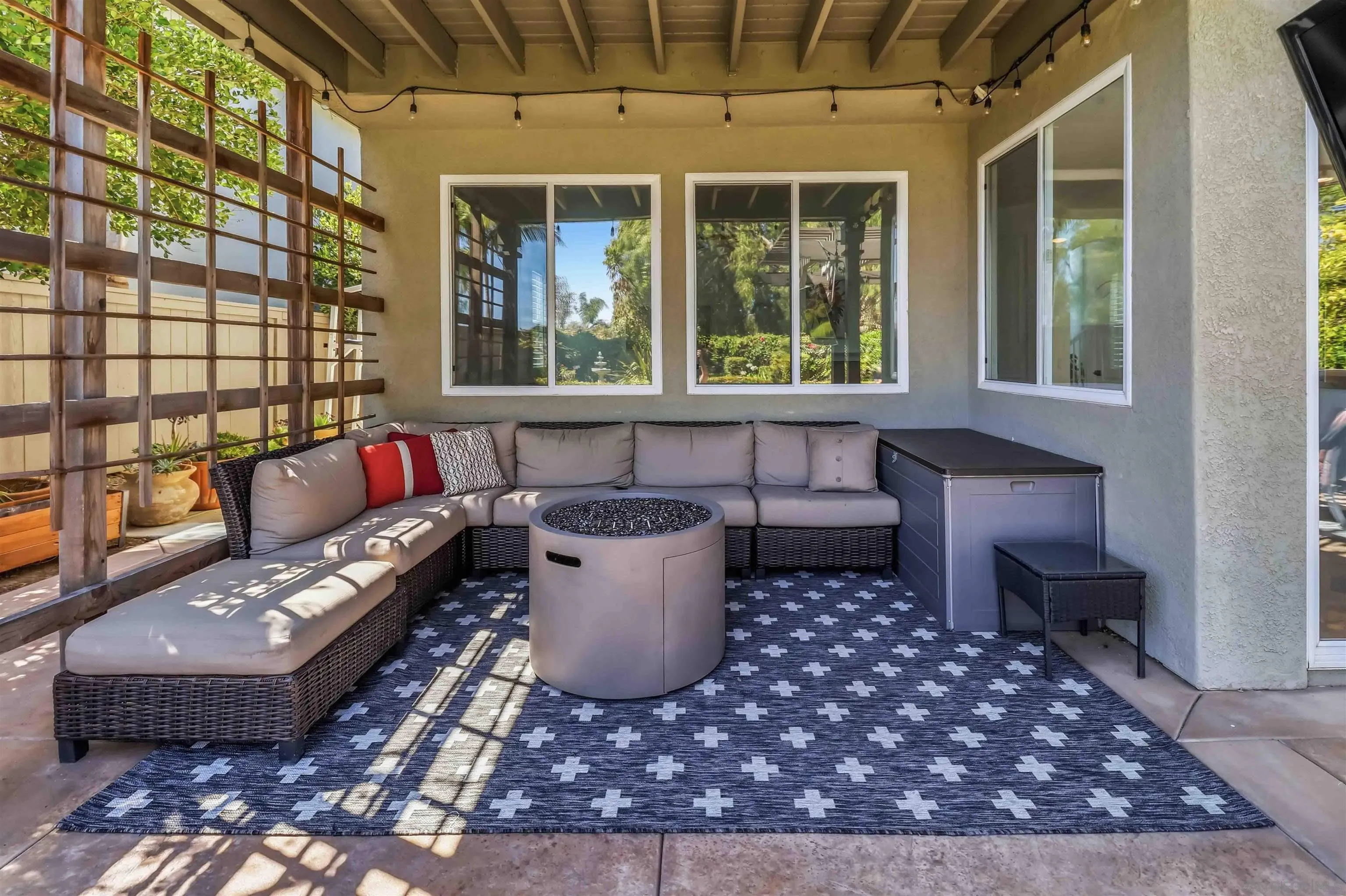 https://cdn.realtyfeed.com/cdn/127/260014220/7225c4d7341d6f2f55dd31ab8795b46d.webp