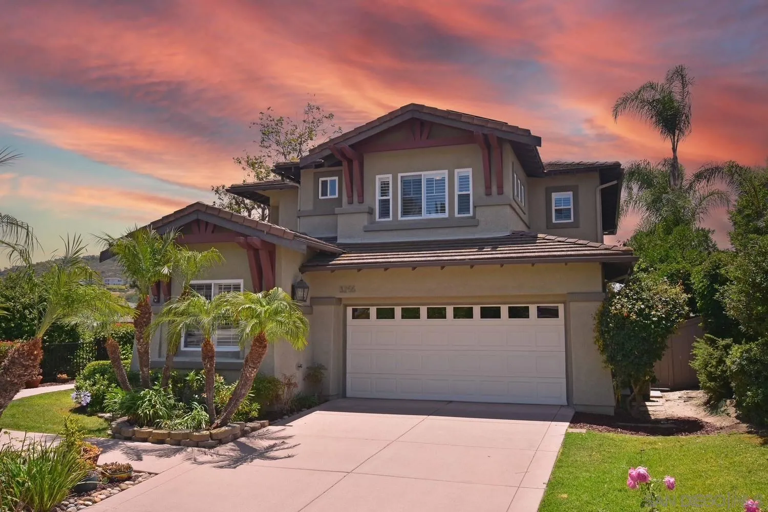 https://cdn.realtyfeed.com/cdn/127/260014220/fd0e482f03518477aa773429ff7132bb.webp