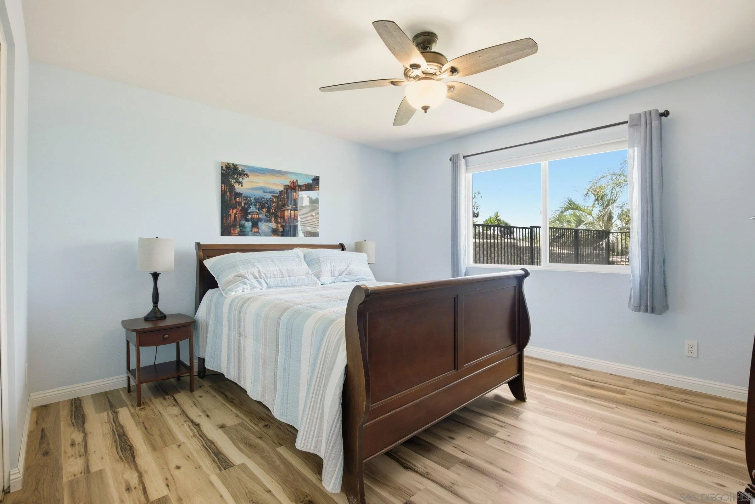https://cdn.realtyfeed.com/cdn/127/260014221/a3ad6d882ea5cfec3c90501c37057749.webp