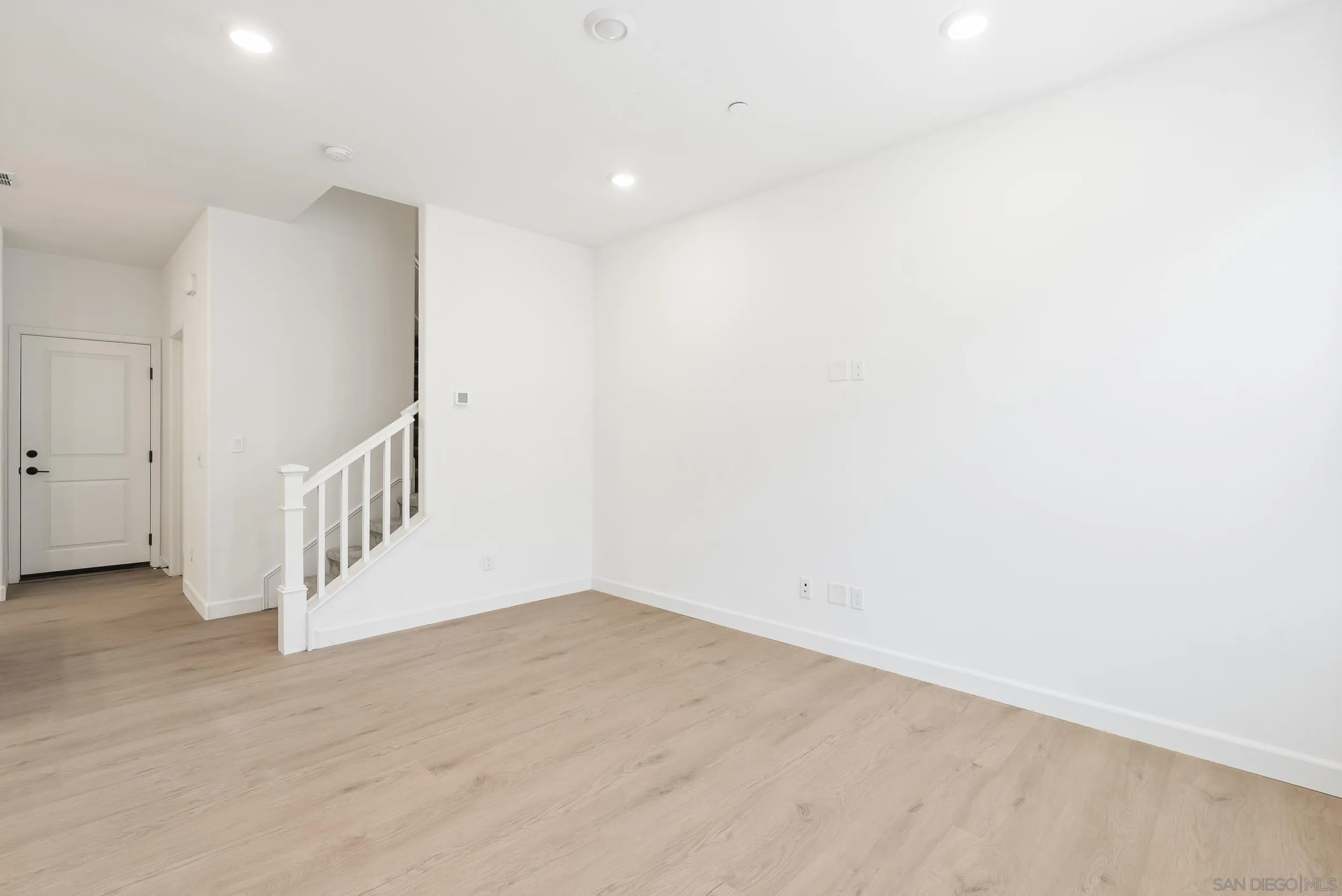 Photo #10: 260014223 Listing: Photo #10