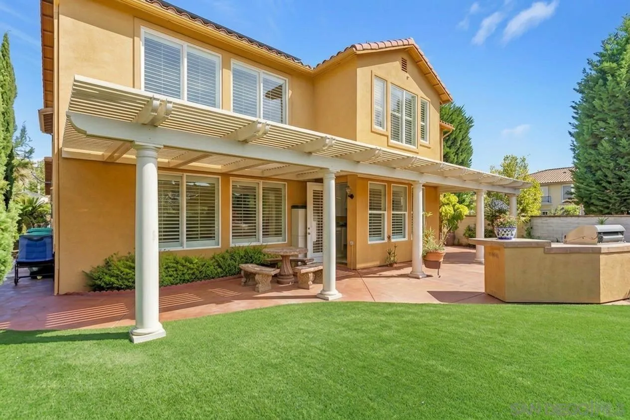 https://cdn.realtyfeed.com/cdn/127/260014225/c83b990e614b9a5e1c59cafa6fa55f0d.webp