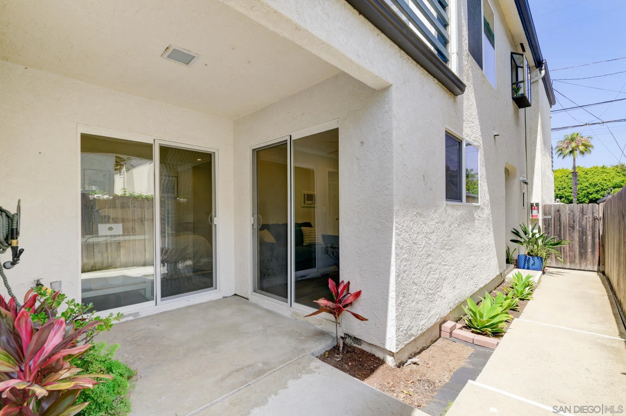 https://cdn.realtyfeed.com/cdn/127/260014226/1466678a040b88435bd0607b541894c6.webp