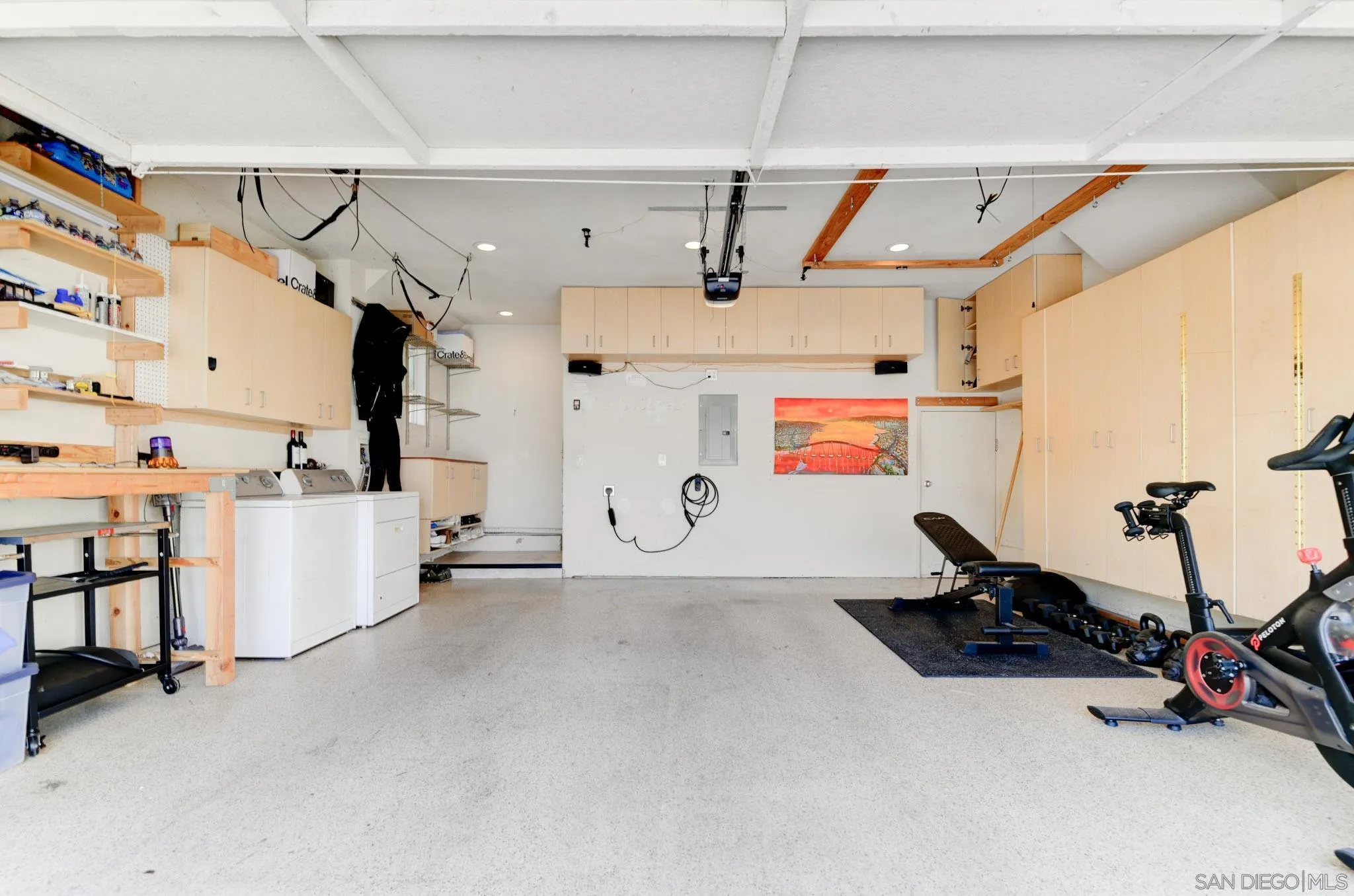 https://cdn.realtyfeed.com/cdn/127/260014226/55de851c0da19f328677ac03e3c0d104.webp