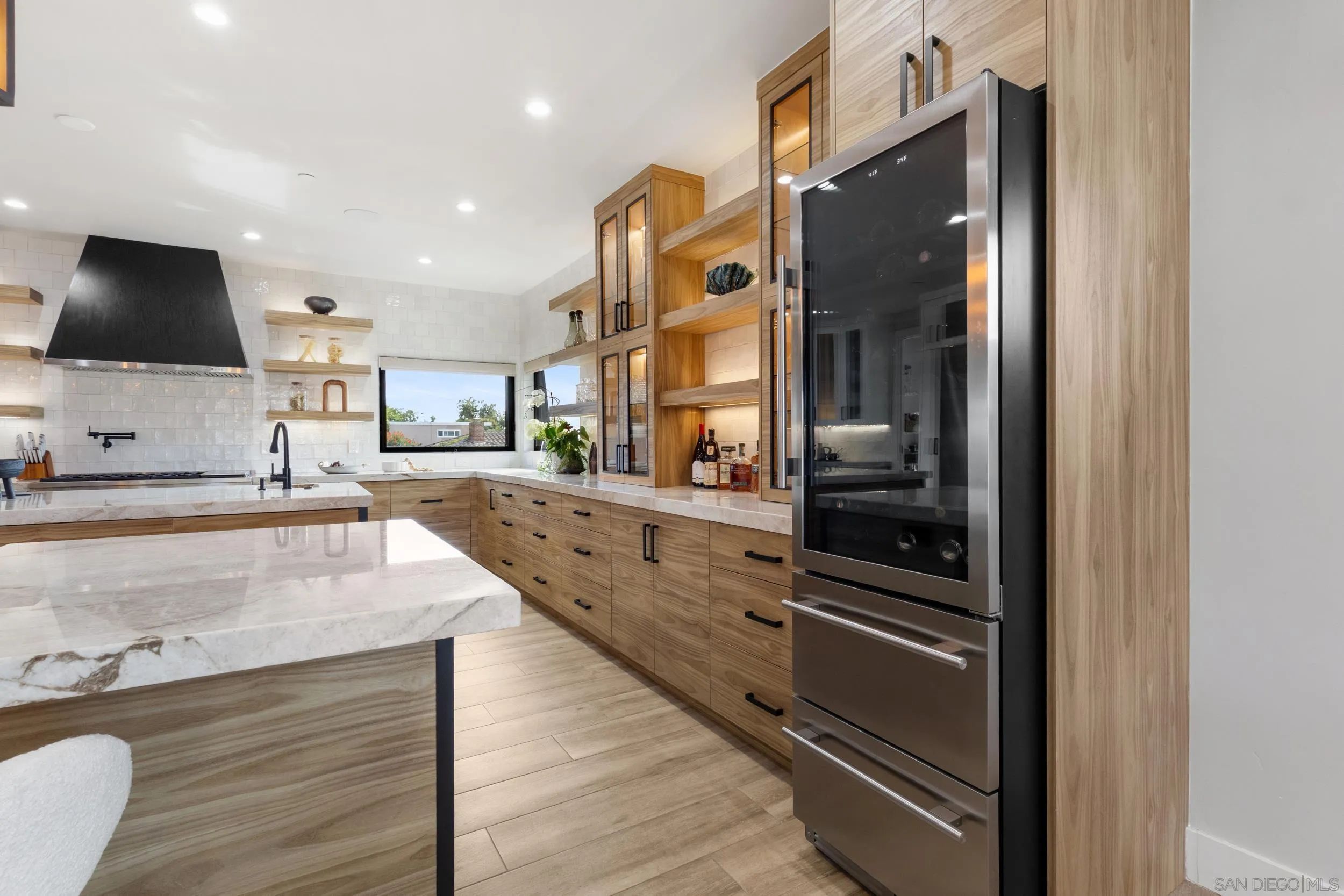 https://cdn.realtyfeed.com/cdn/127/260014227/9099a6604c72b334a9de91d01c0316fe.webp