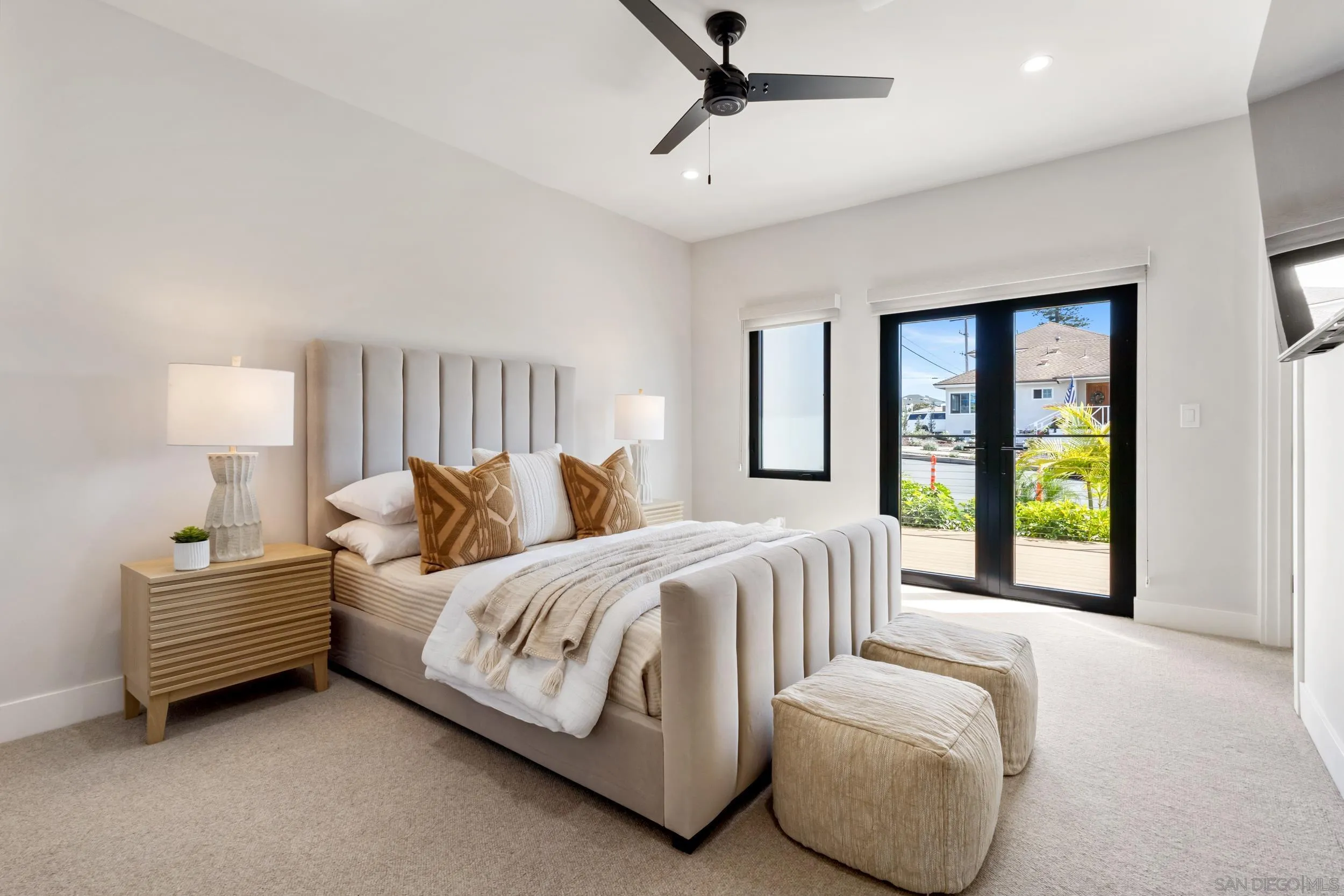 https://cdn.realtyfeed.com/cdn/127/260014227/d6d8e7a96f1d5b643656659454f8469a.webp