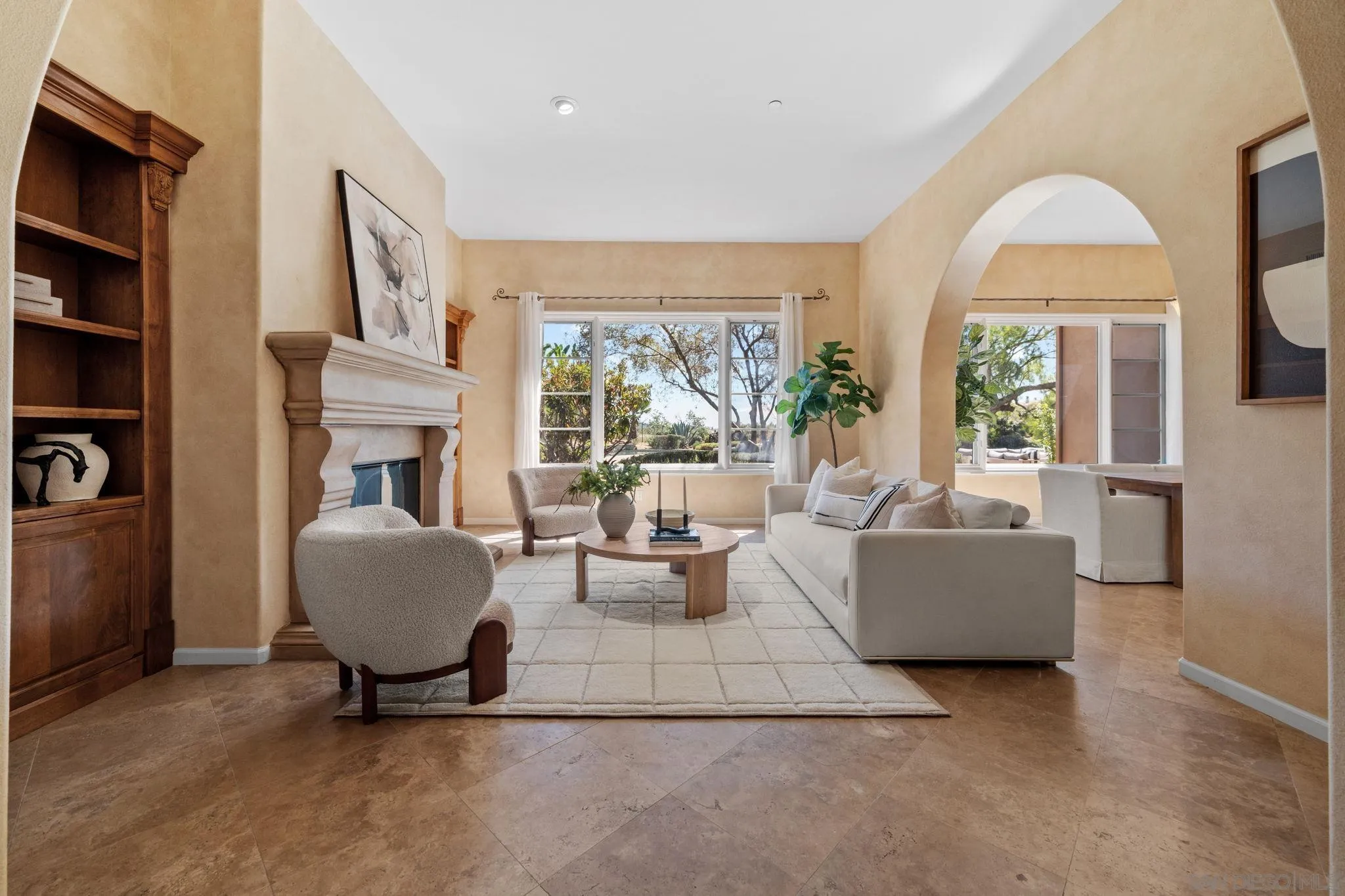 https://cdn.realtyfeed.com/cdn/127/260014228/de2e63f5c0125fa016feb79d0be0a3a5.webp