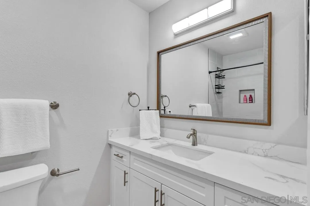 Photo #14: 260014229 Listing: Photo #14