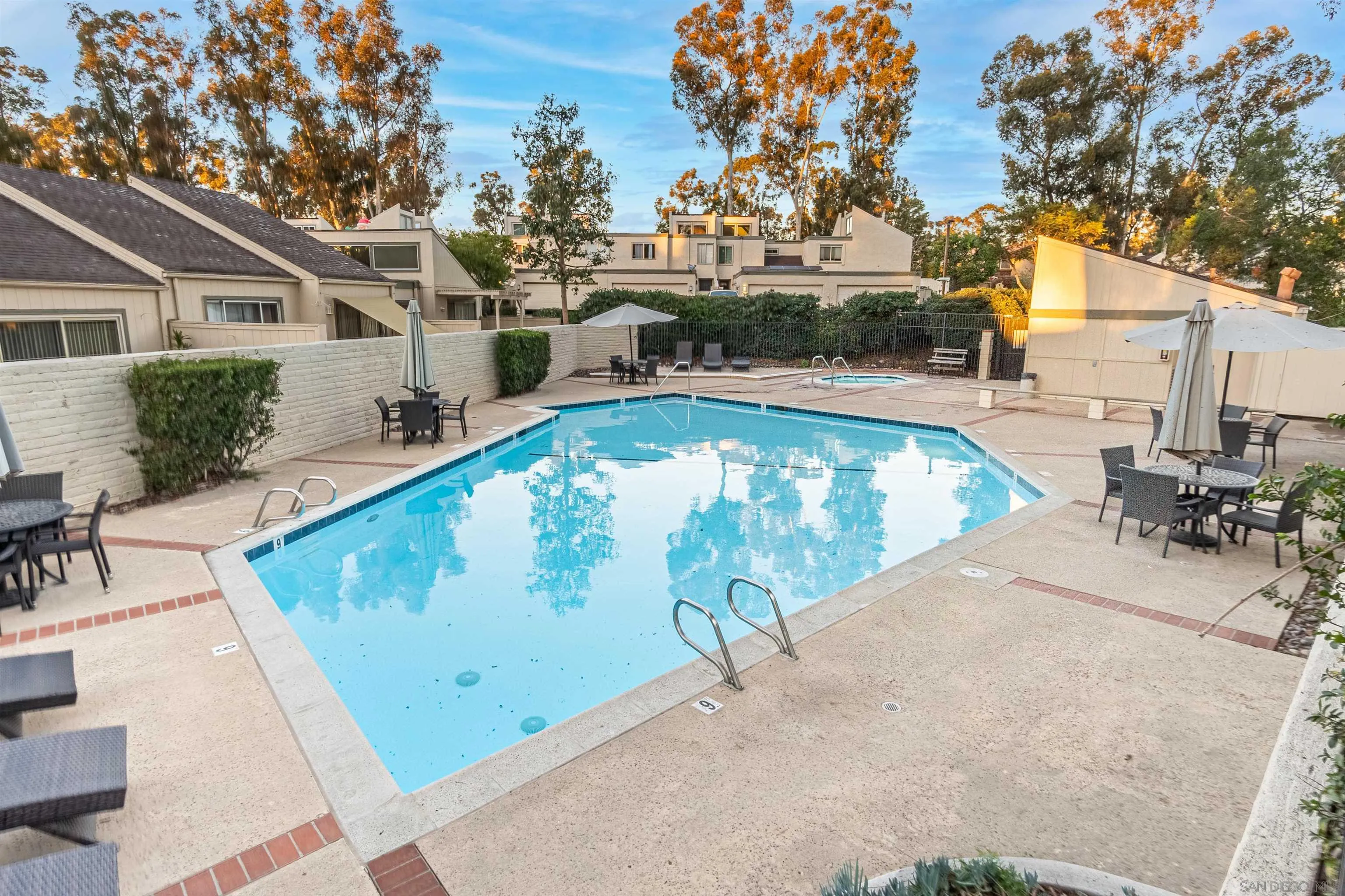 https://cdn.realtyfeed.com/cdn/127/260014233/750c3dc4b792c9405909a65ebae97725.webp