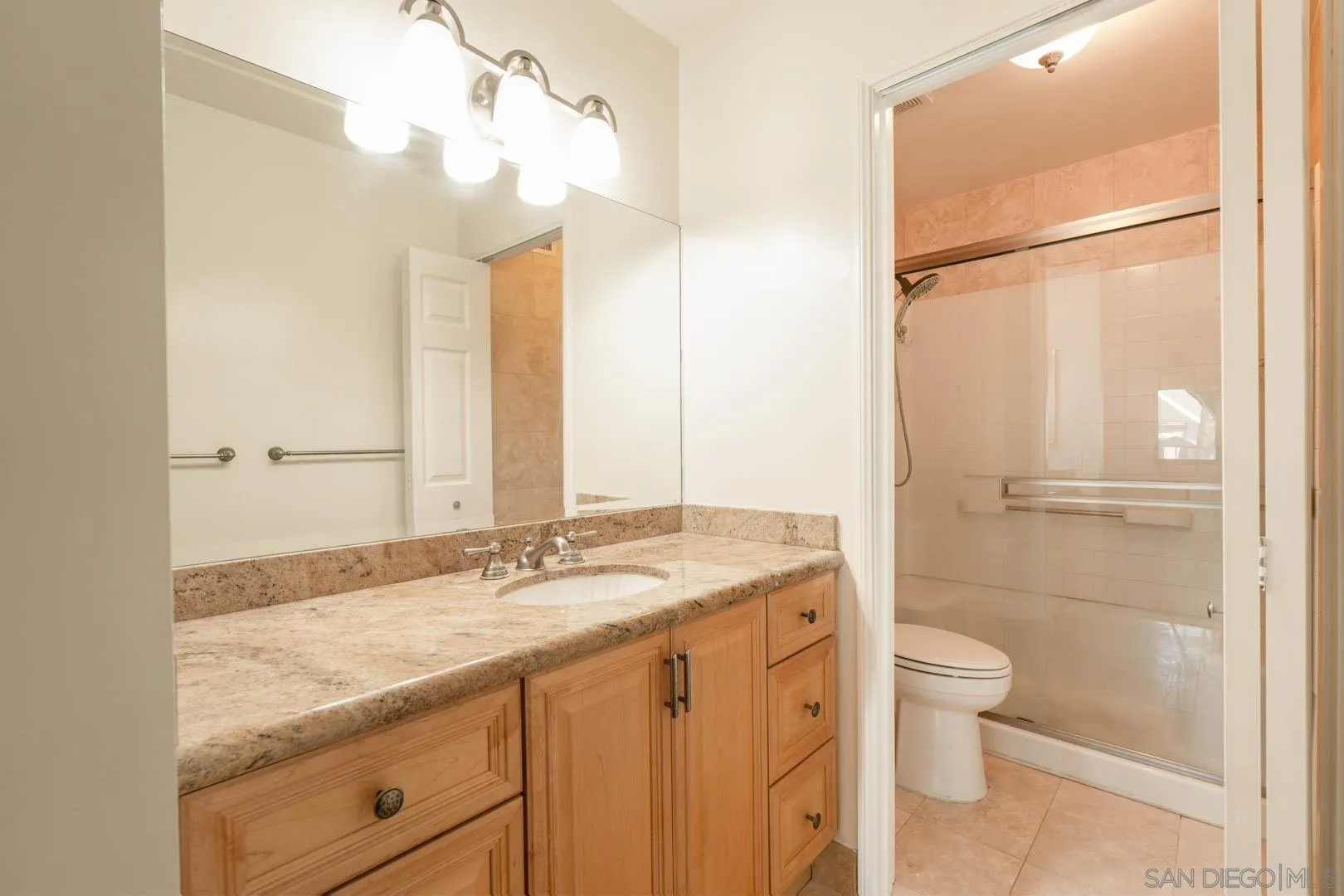 https://cdn.realtyfeed.com/cdn/127/260014233/a7955818686640567366af7f94ab524e.webp
