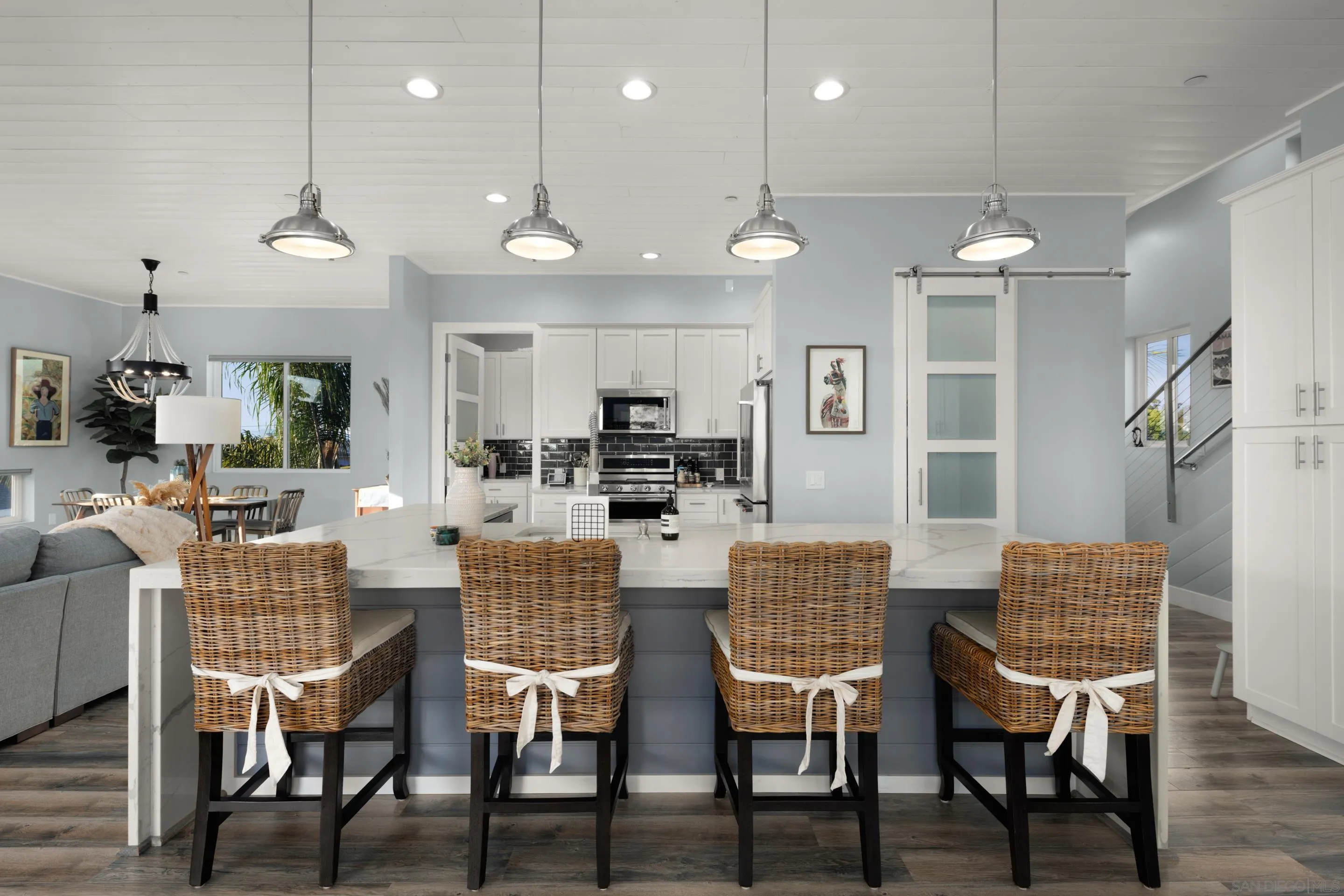 https://cdn.realtyfeed.com/cdn/127/260014234/1506b8fa75ec7d845784ccd007cb4b61.webp