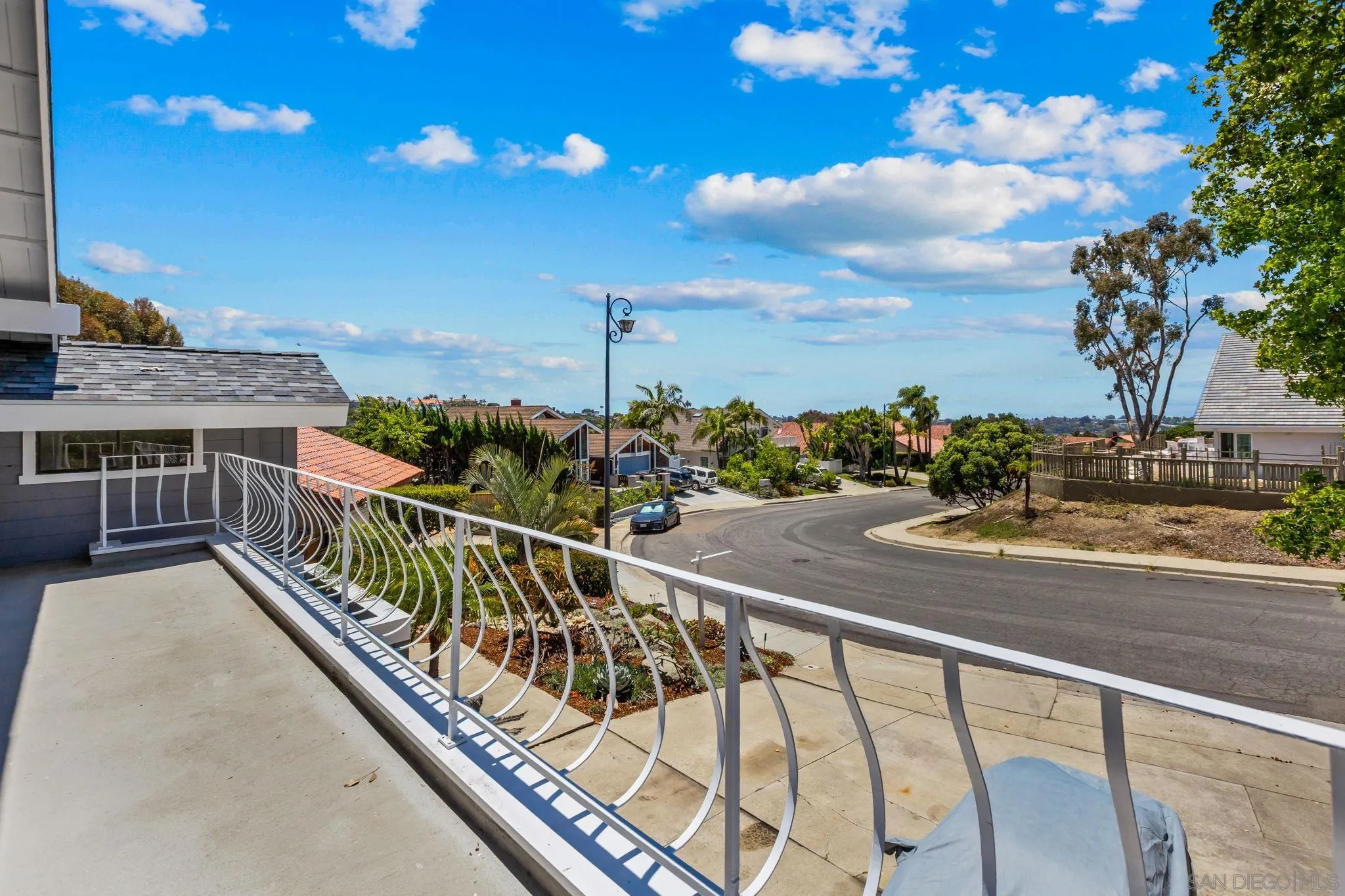 https://cdn.realtyfeed.com/cdn/127/260014238/542121f65f0040825d7638a7f0a930ae.webp