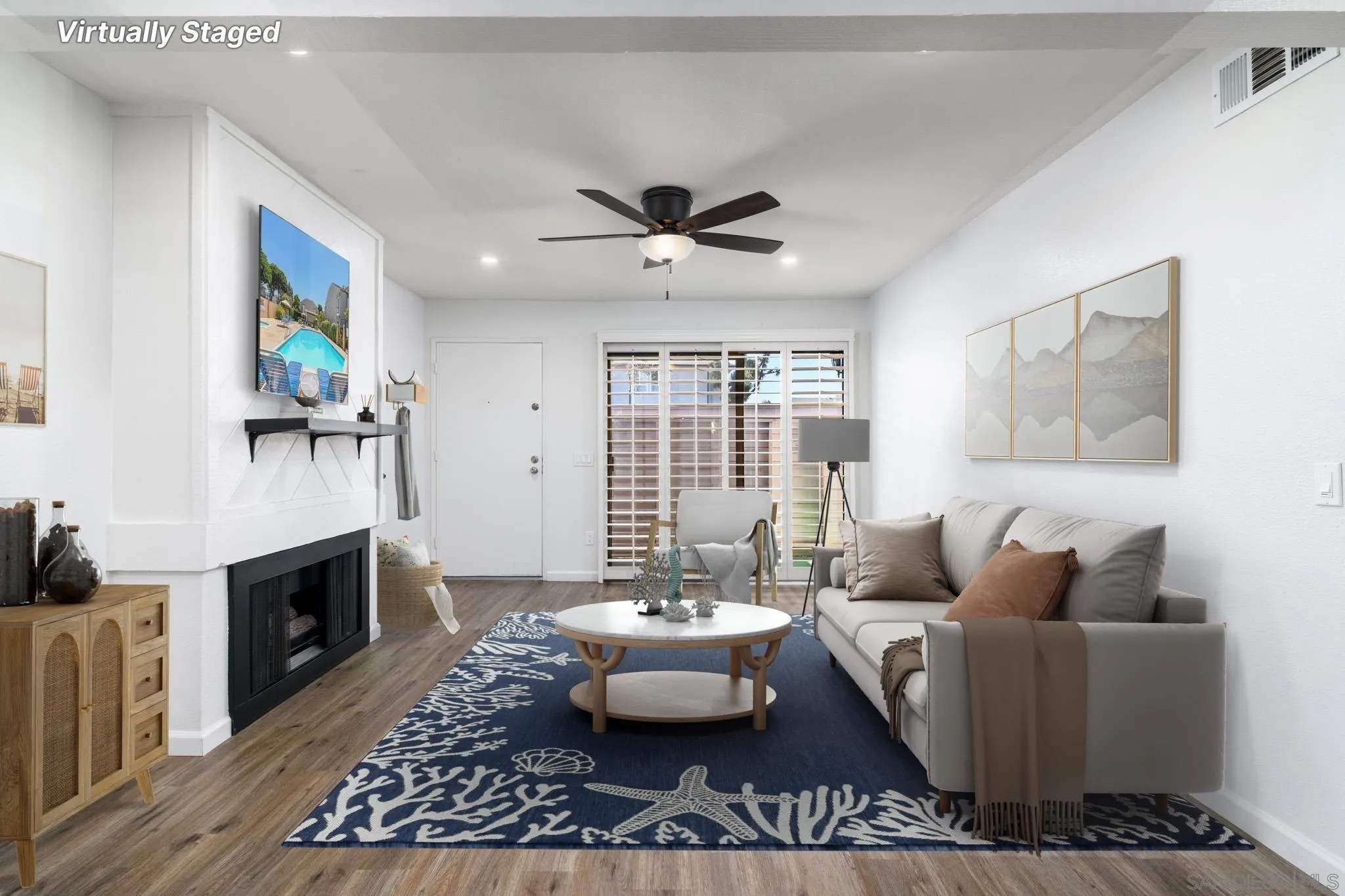 https://cdn.realtyfeed.com/cdn/127/260014239/72de33984f42ce43bab61d29b95e89dd.webp