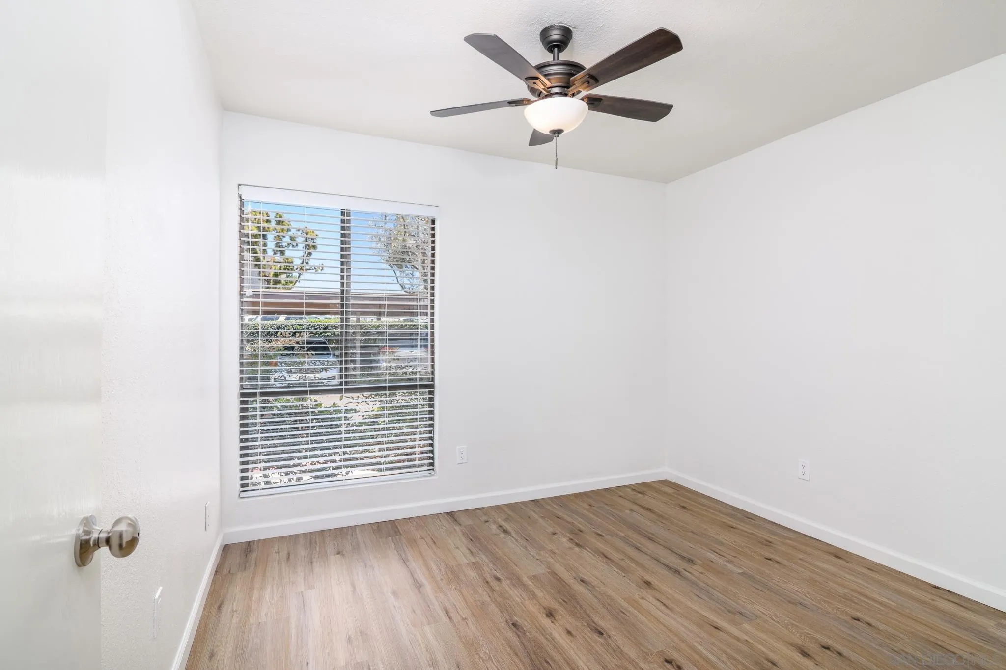 https://cdn.realtyfeed.com/cdn/127/260014239/a741b3f1c5ed12d52f7c1bf63e483f5f.webp