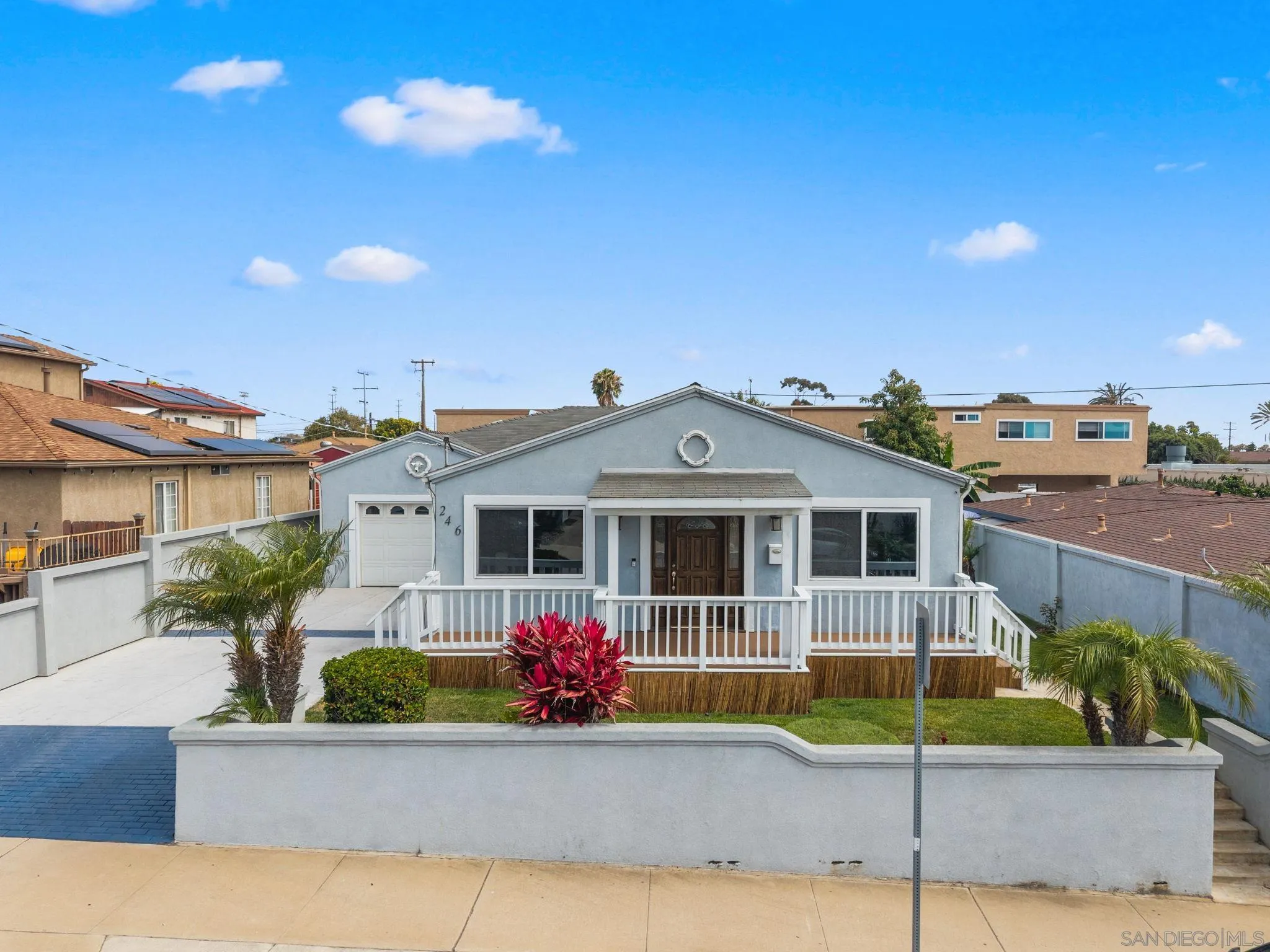 https://cdn.realtyfeed.com/cdn/127/260014240/e01c62fbd2885a1ebd19d2c75a7a773c.webp