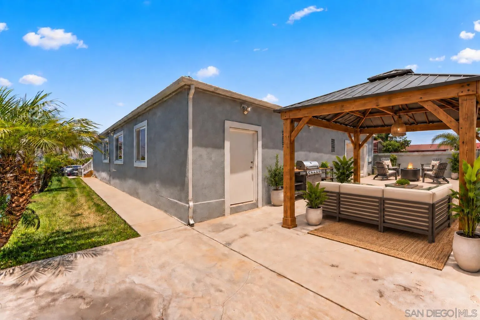 https://cdn.realtyfeed.com/cdn/127/260014240/ee417ae7b725f6e608dfd4c19fd42459.webp