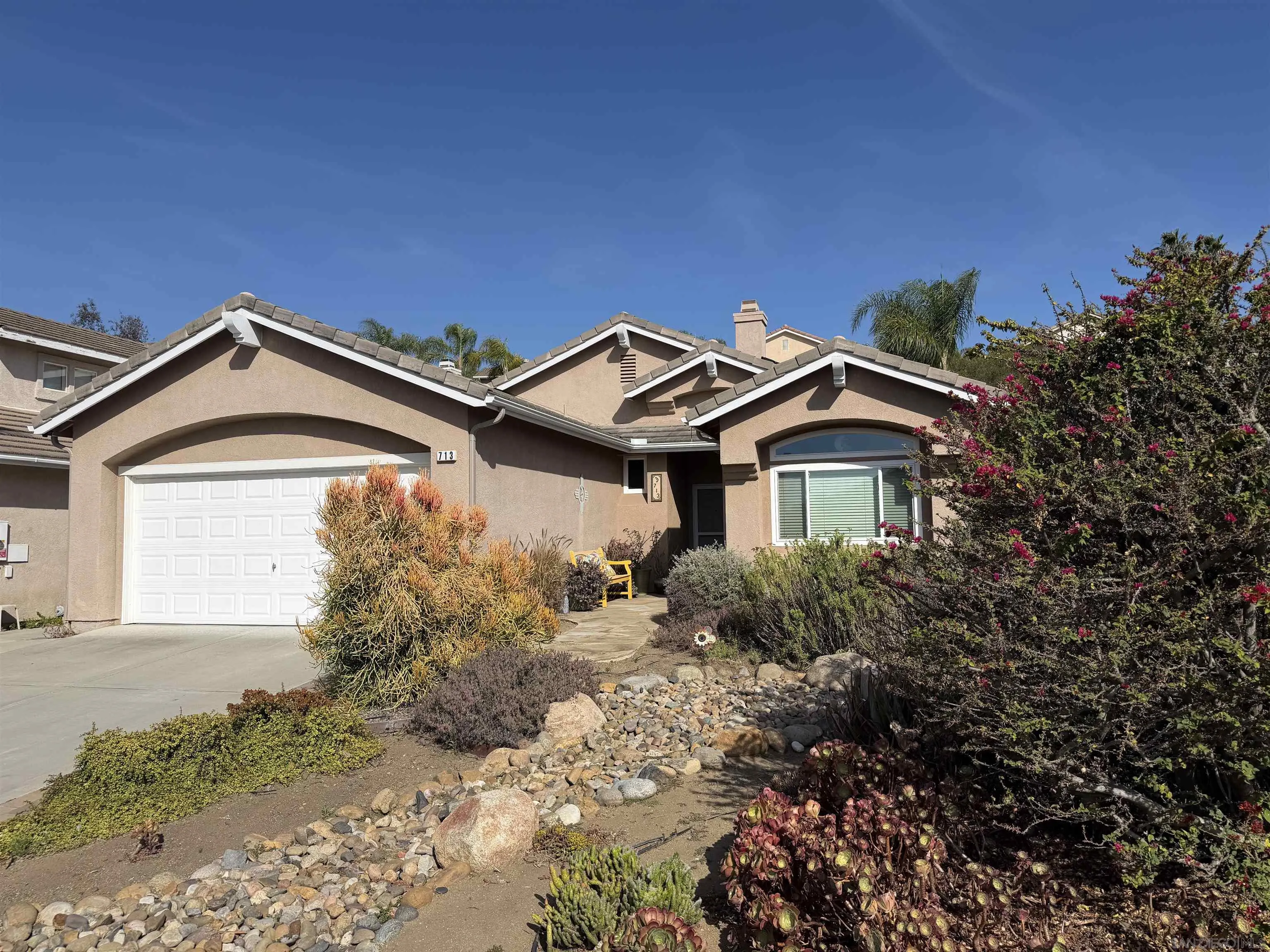 https://cdn.realtyfeed.com/cdn/127/260014241/dc4c878832c6f38aeff1cf1265bd179c.webp