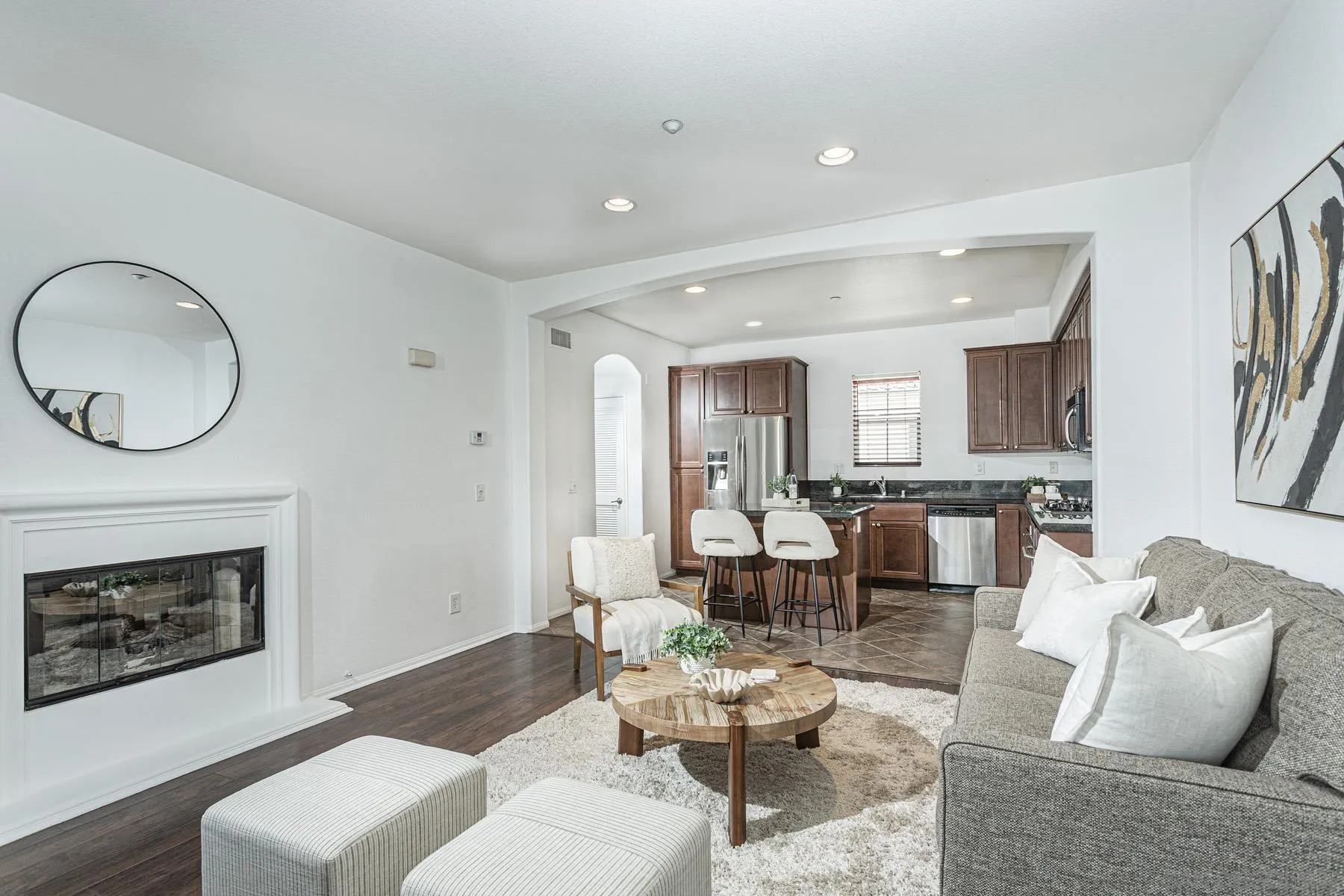 https://cdn.realtyfeed.com/cdn/127/260014242/b63eda83f8ae718485b39156530ade1b.webp