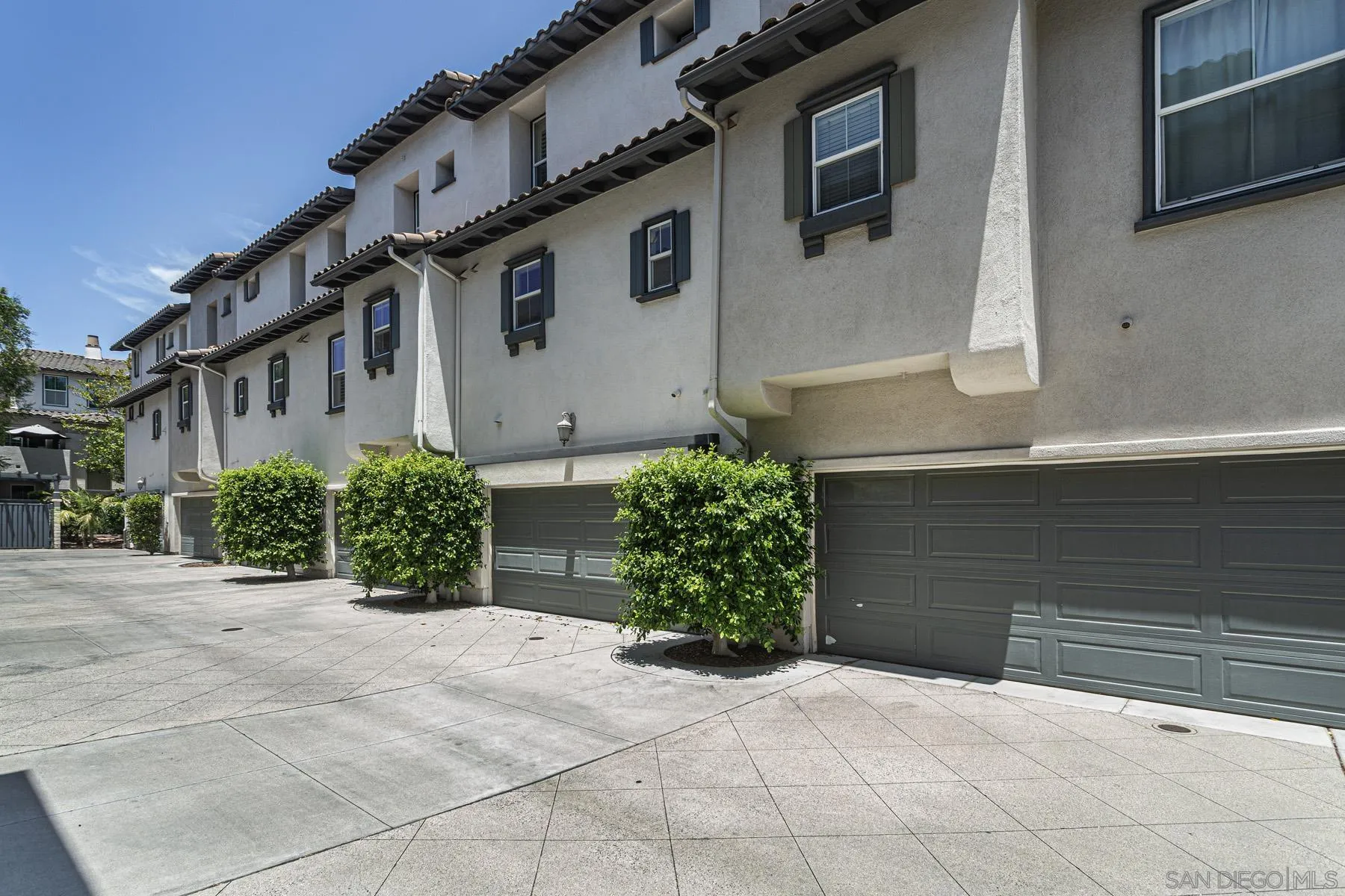 https://cdn.realtyfeed.com/cdn/127/260014242/beaeae9cc634a96f70d1153bc0d2c46a.webp