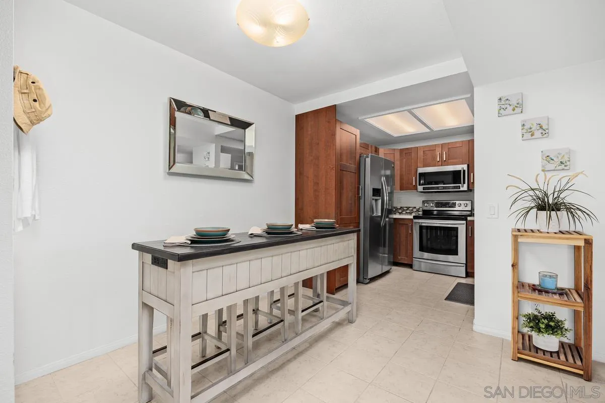 https://cdn.realtyfeed.com/cdn/127/260014243/41ae8ecaae64555f01a7b1259302f159.webp