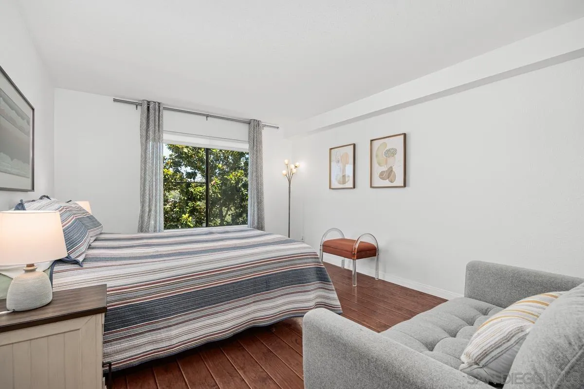 https://cdn.realtyfeed.com/cdn/127/260014243/8bad054327ff6d6aa107f5162059a614.webp