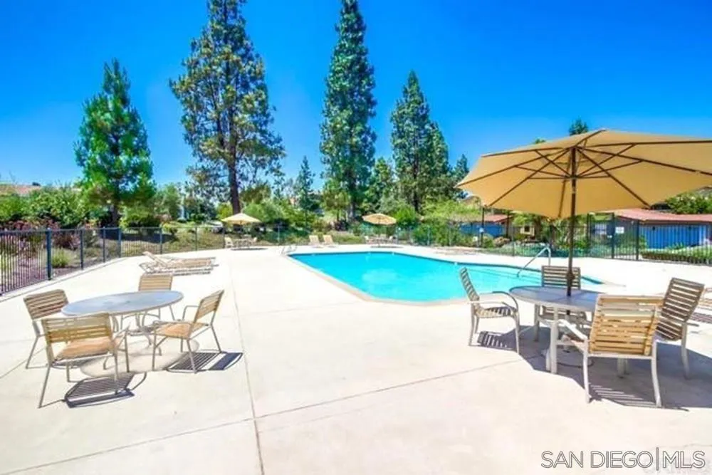 https://cdn.realtyfeed.com/cdn/127/260014243/fdc4cf41201e21bd3f910e1172ab21c2.webp