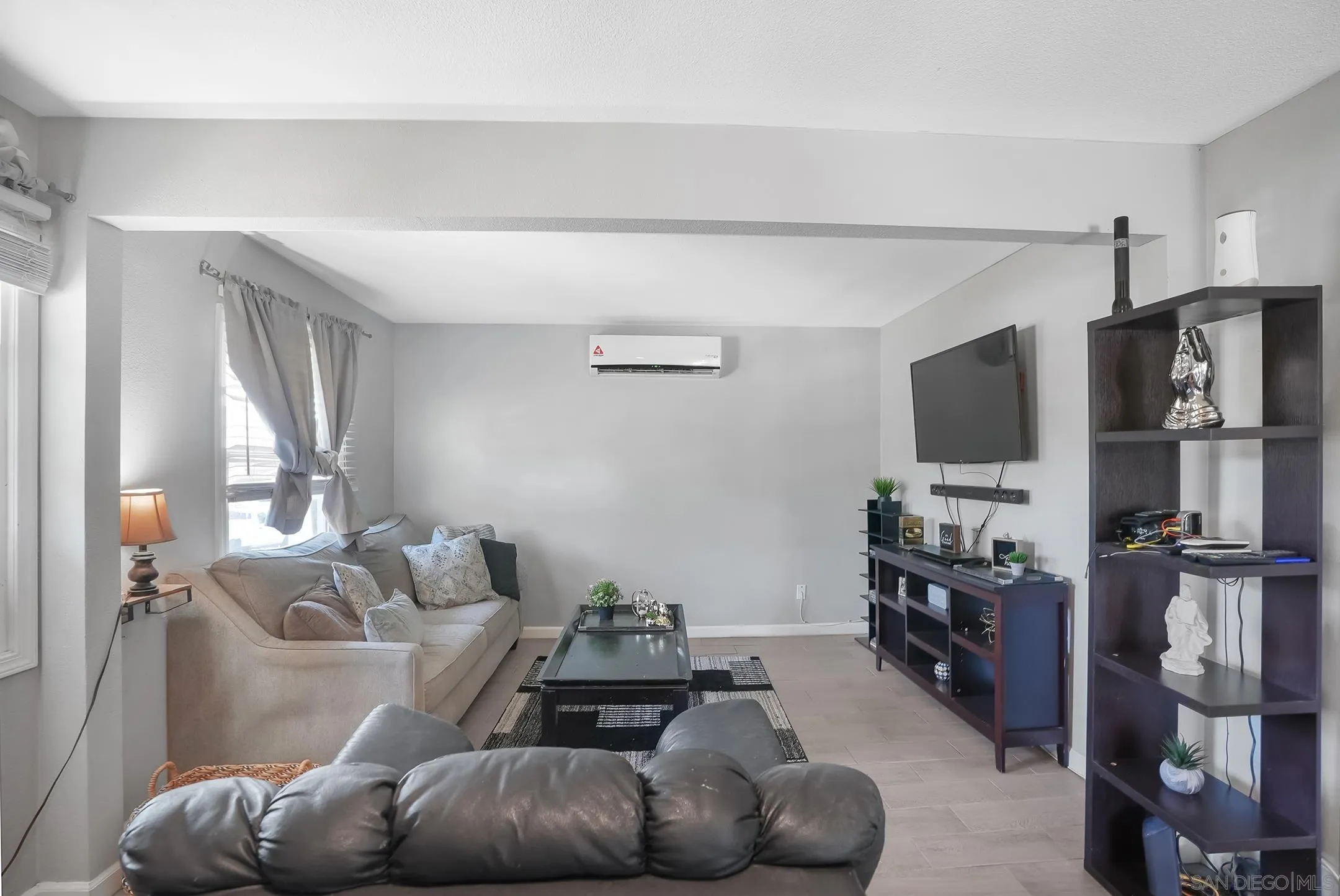 https://cdn.realtyfeed.com/cdn/127/260014244/0a107d57c8143b1d5c7a9424b5ad3640.webp