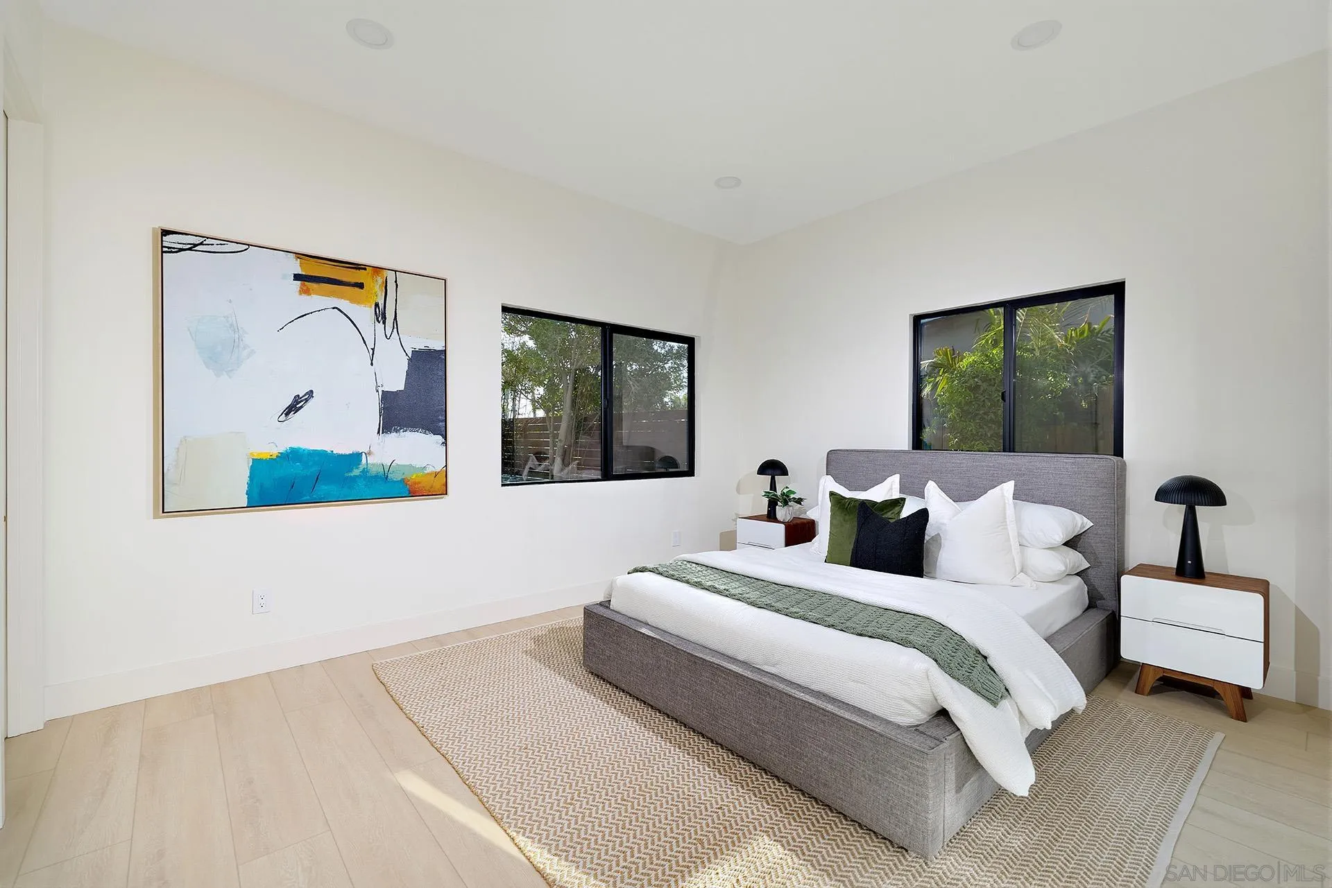 https://cdn.realtyfeed.com/cdn/127/260014249/e9239153e1c2dabd65a47f8b53b03a0b.webp