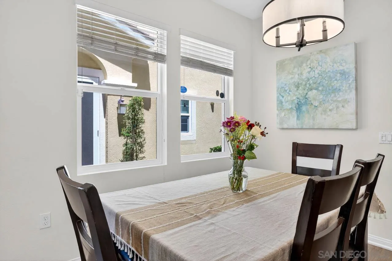 https://cdn.realtyfeed.com/cdn/127/260014250/a12efa6bdbe37fd7482b752c8c61bb14.webp