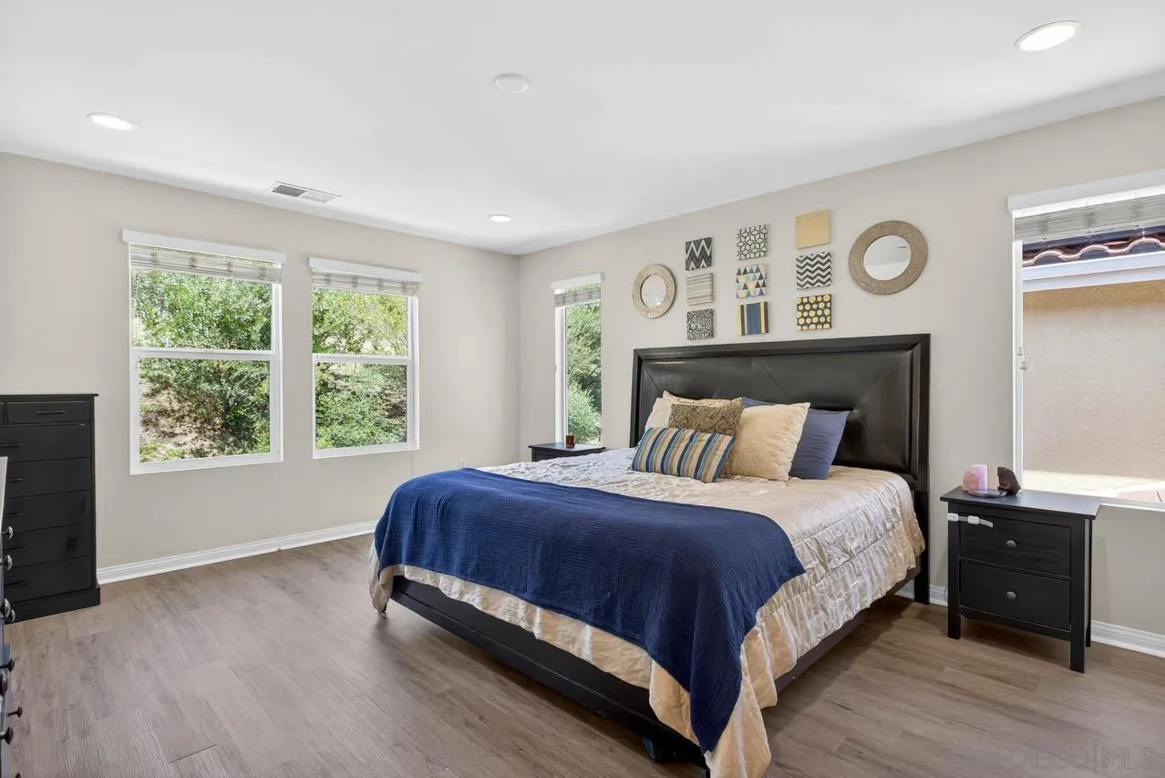 https://cdn.realtyfeed.com/cdn/127/260014250/ff298aa0e1b59e1e9c4eebb7b16287d3.webp