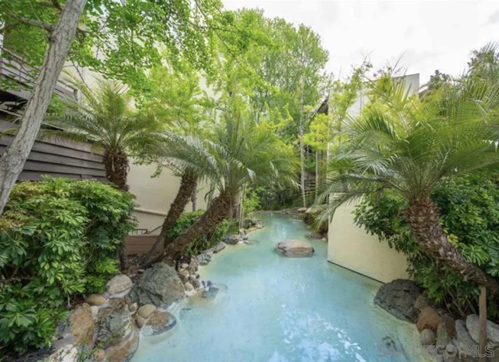 https://cdn.realtyfeed.com/cdn/127/260014253/a89a7a09981f880dc43000776927bbf9.webp