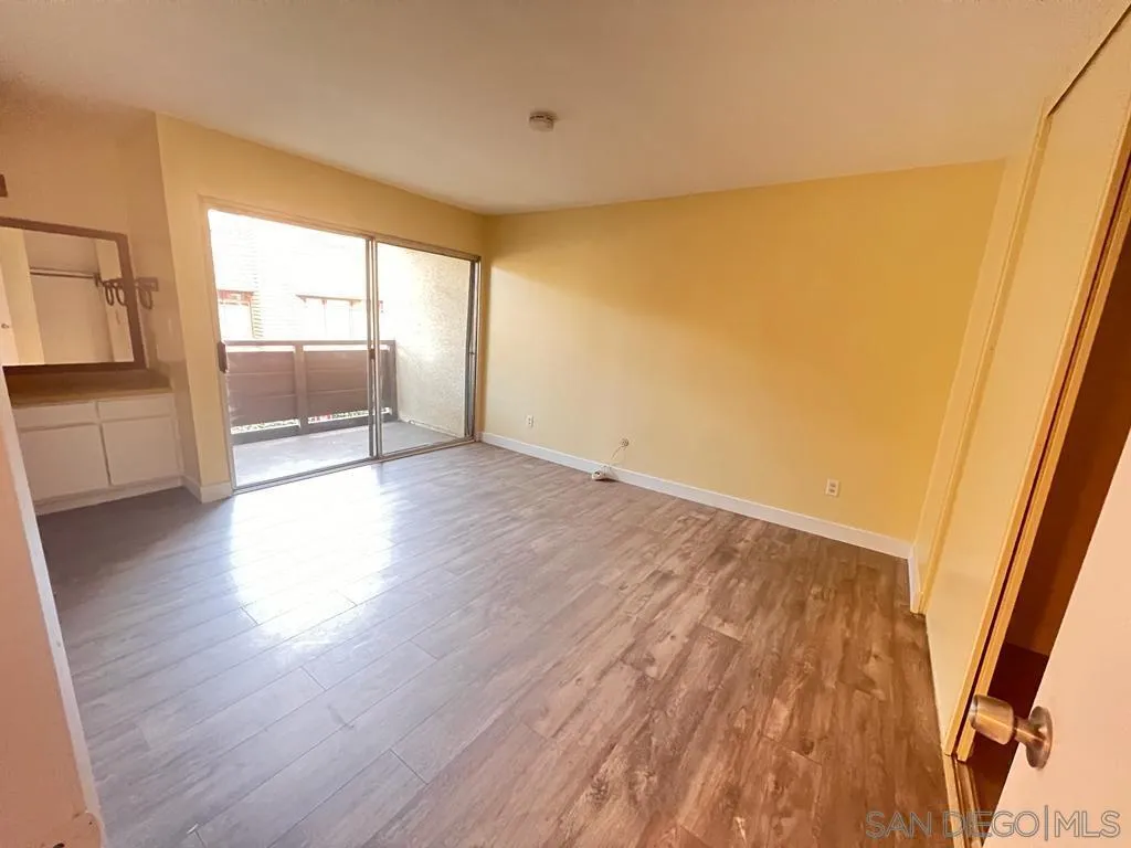 https://cdn.realtyfeed.com/cdn/127/260014253/a8ffa8fb97be74ba3cd1a09a8ac62ea4.webp