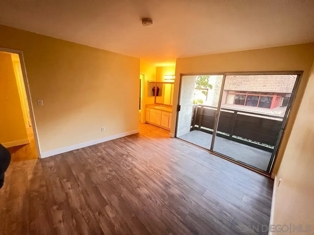 https://cdn.realtyfeed.com/cdn/127/260014253/d31f33e4110f07466a0ce05d6eecc997.webp