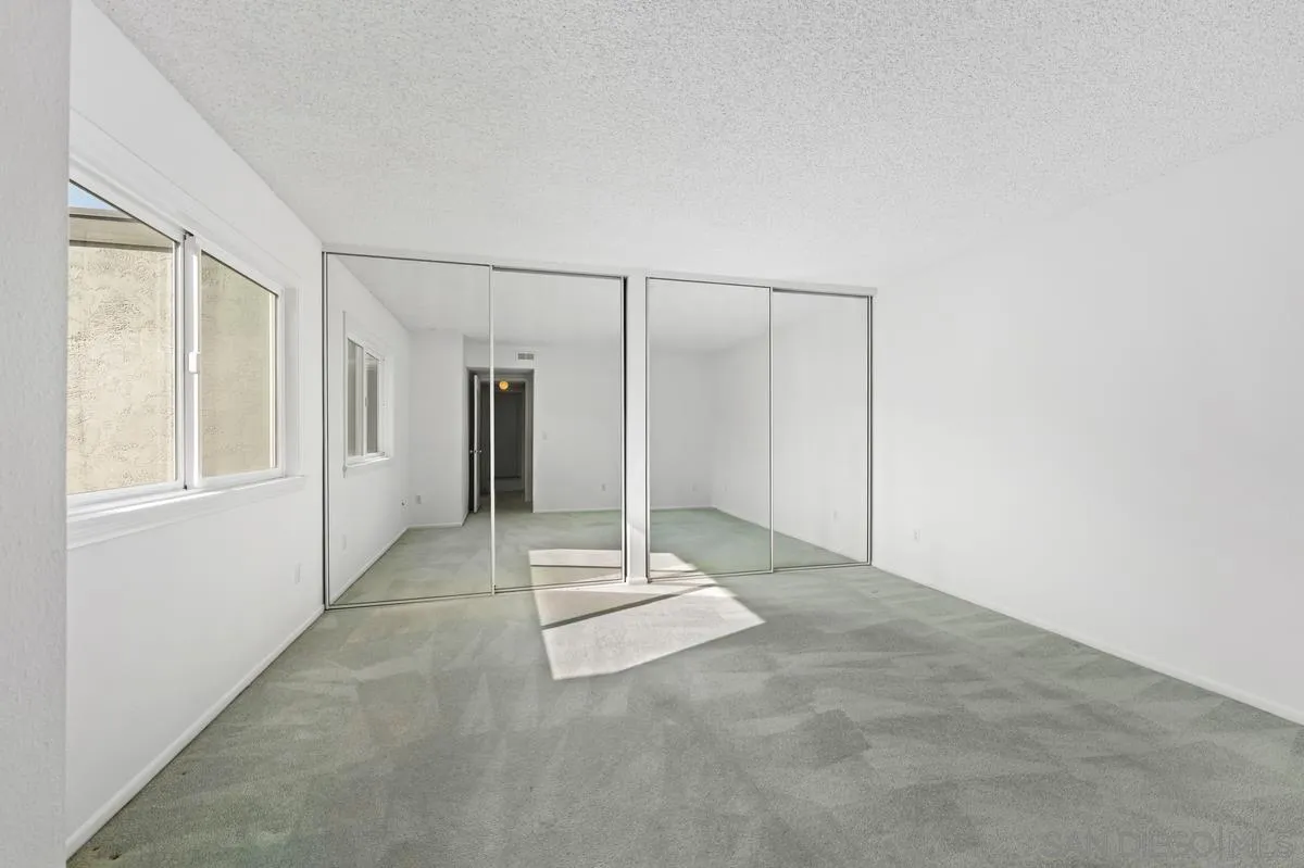 https://cdn.realtyfeed.com/cdn/127/260014255/3c52f2e52c2fec73985065356328907c.webp