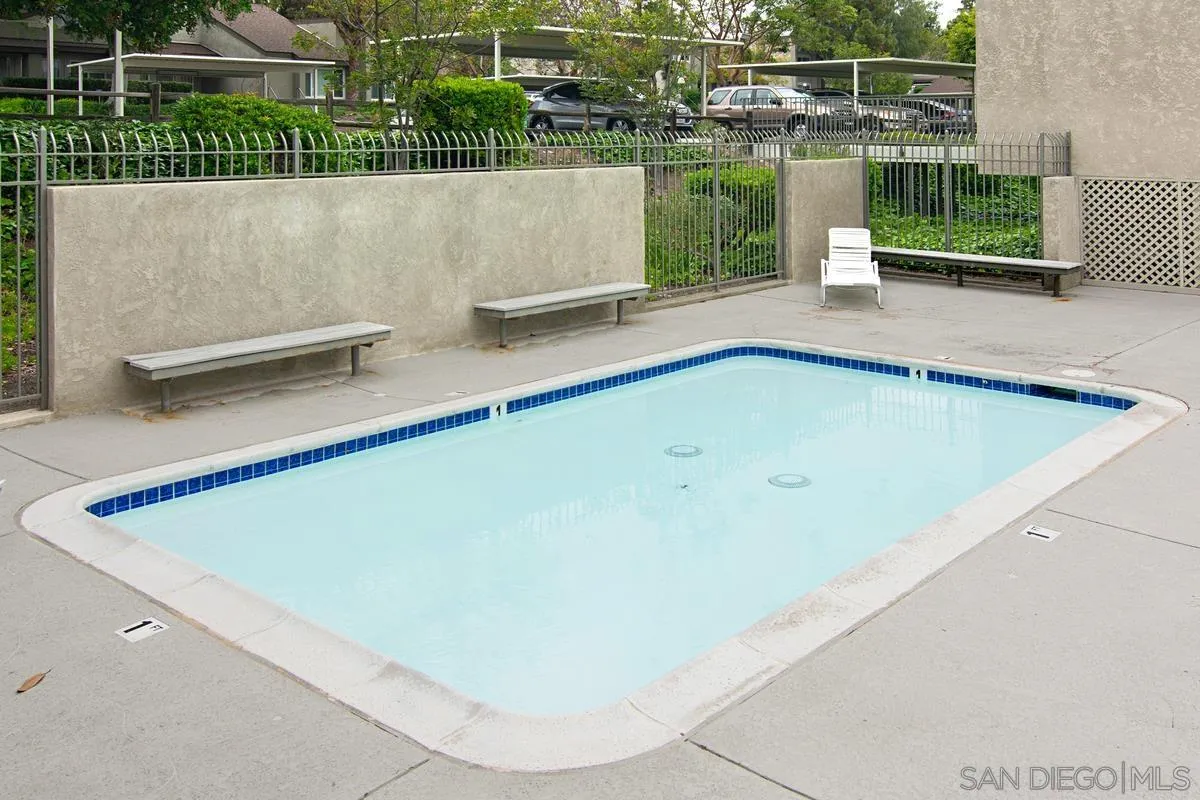 https://cdn.realtyfeed.com/cdn/127/260014255/f428222623b5300c89340e6bc6e5e76b.webp