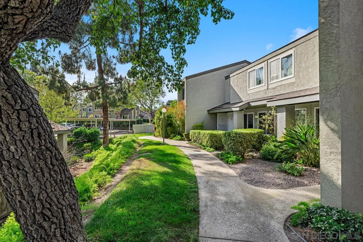 https://cdn.realtyfeed.com/cdn/127/260014255/fe8d89b2b48e32d80fa2a045051130f3.webp