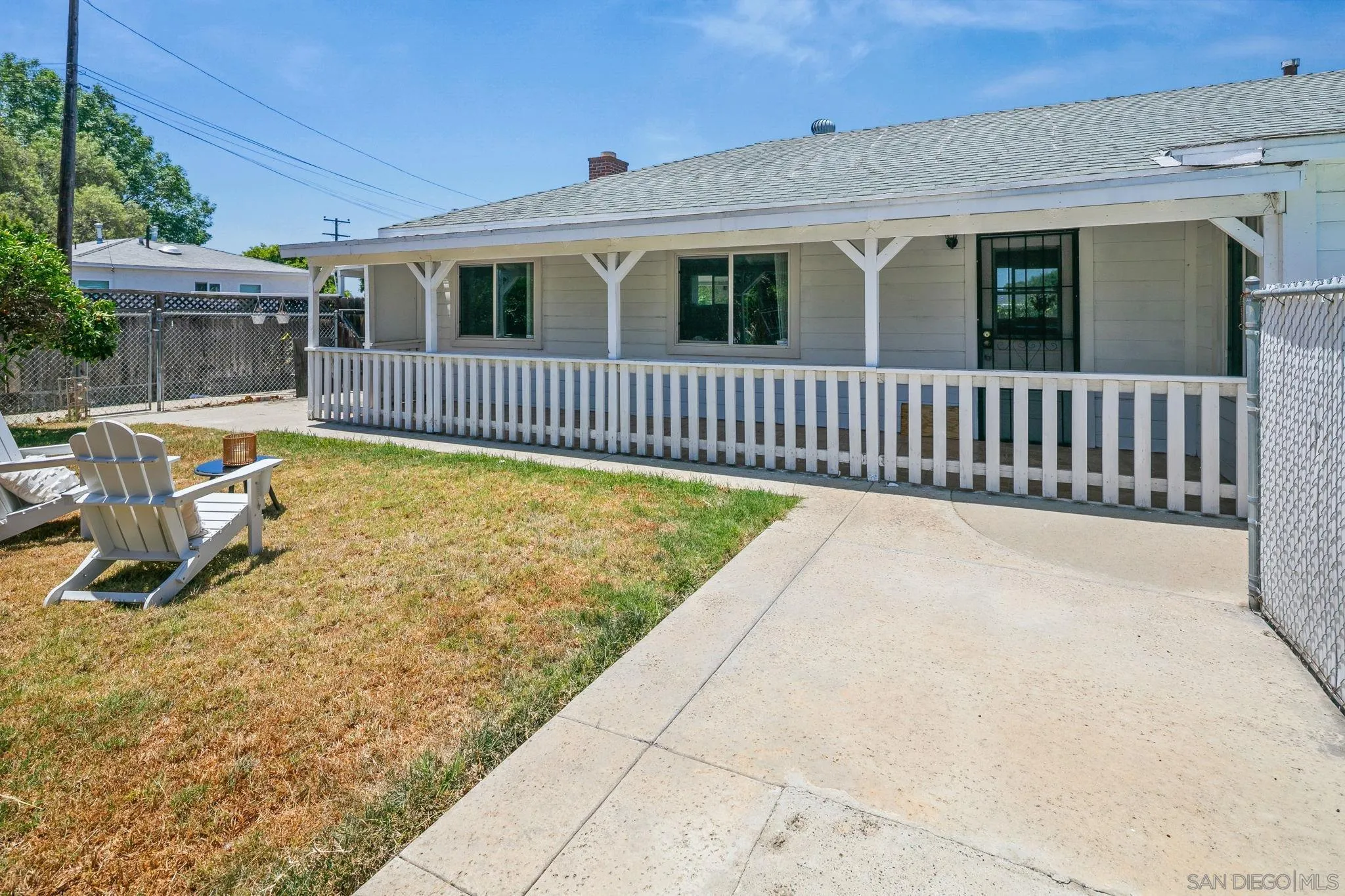 https://cdn.realtyfeed.com/cdn/127/260014256/a4a23e8d7413349afa521494910f94e6.webp