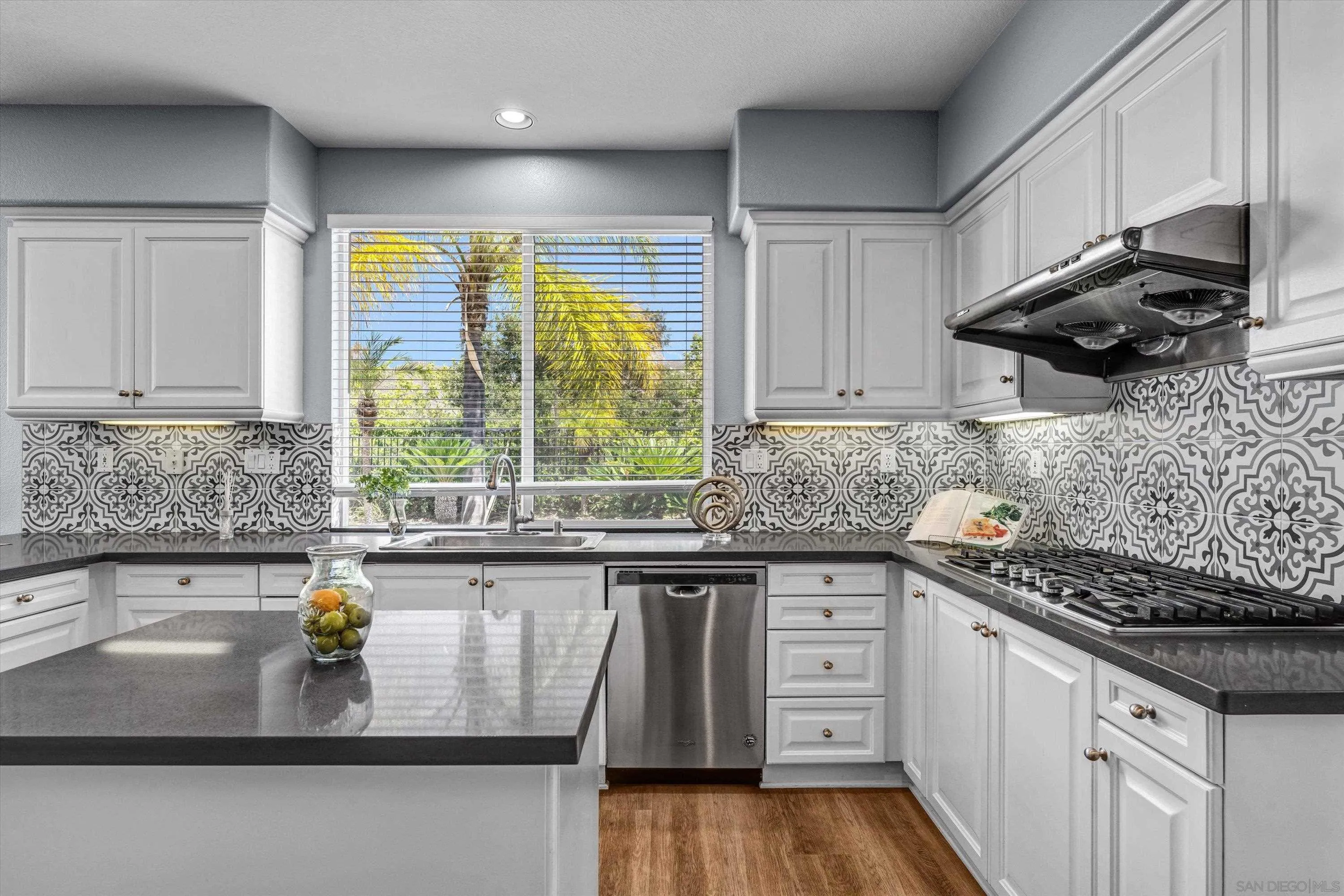 https://cdn.realtyfeed.com/cdn/127/260014260/3ffb5ace4ac1d2d11e17fdd0a6ceeeac.webp