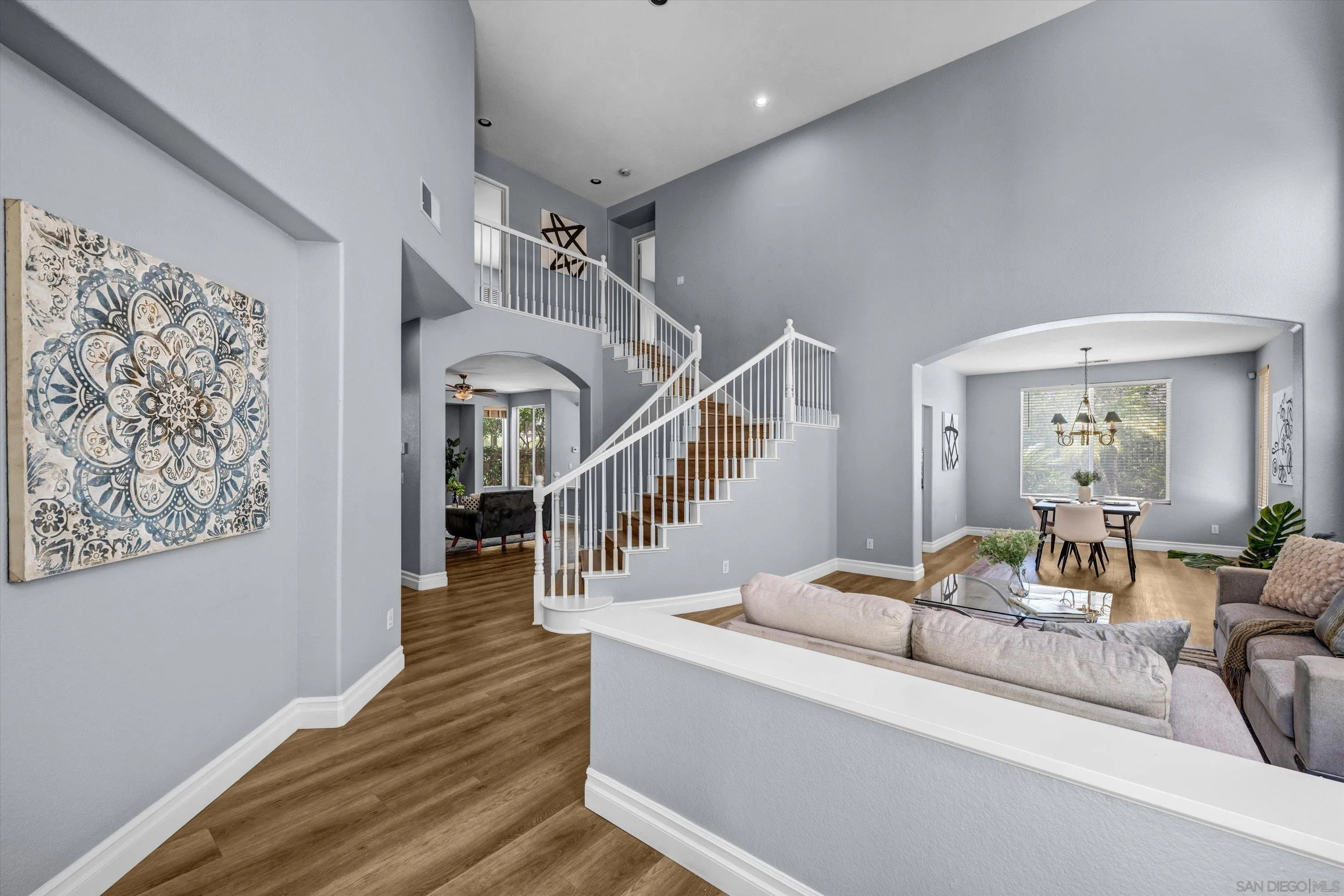 https://cdn.realtyfeed.com/cdn/127/260014260/8c70f4cb00017f41a503b7778db3c5d9.webp
