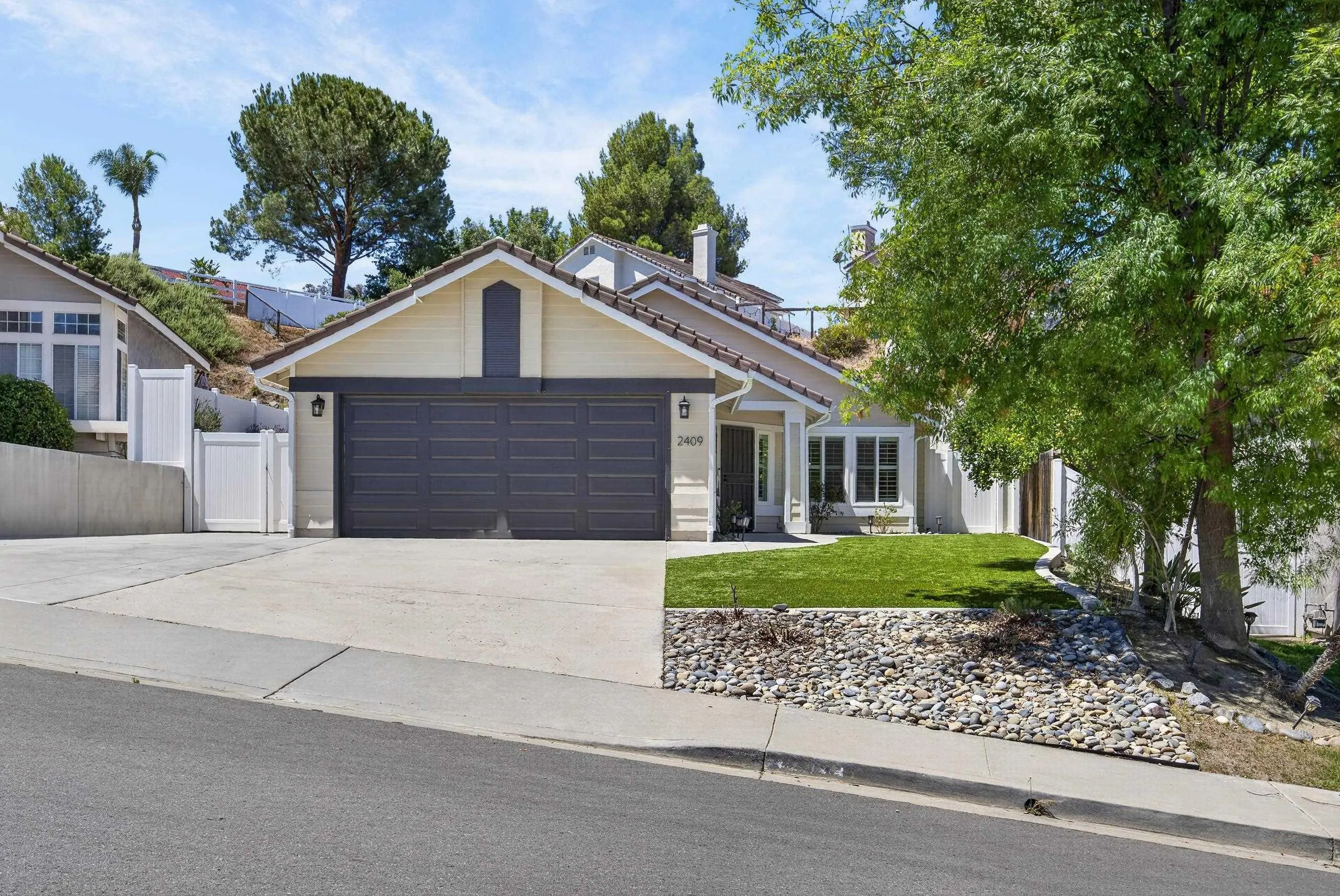 https://cdn.realtyfeed.com/cdn/127/260014261/22d5c2310876ba936fe9347ad76e068a.webp
