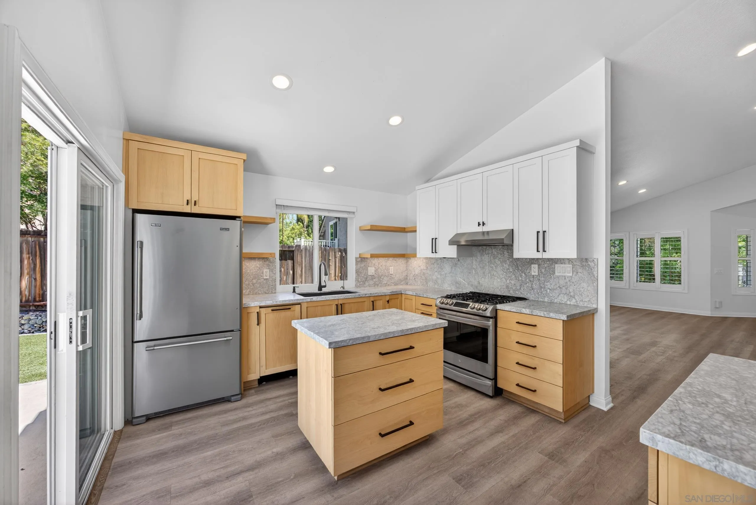 https://cdn.realtyfeed.com/cdn/127/260014261/645701b237eb24585e645b6282bcabe2.webp