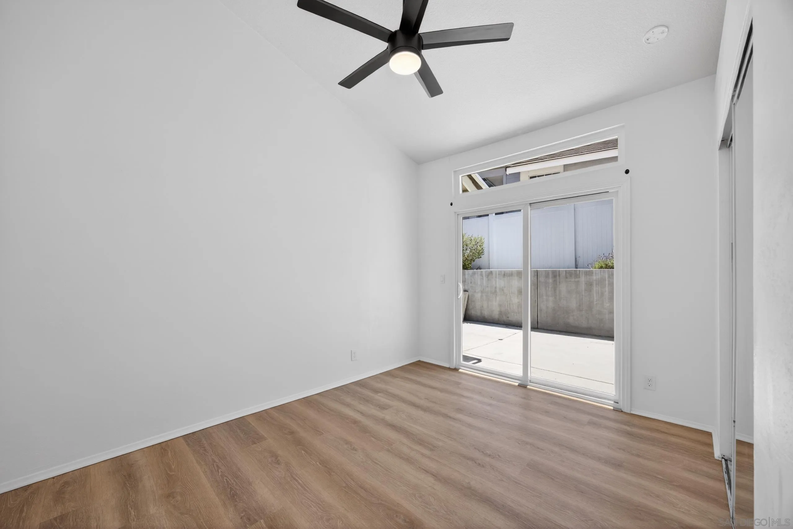 https://cdn.realtyfeed.com/cdn/127/260014261/d876883421017bffb33b7c6a951e8493.webp