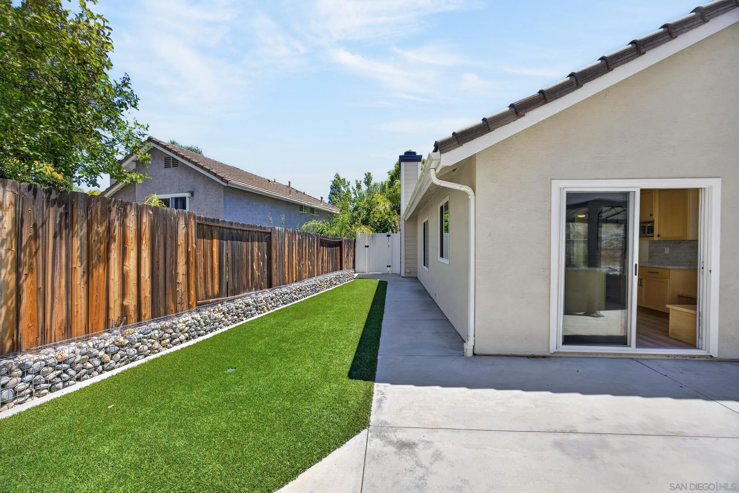 https://cdn.realtyfeed.com/cdn/127/260014261/f20f75ccdcff262b56ab31752e32a2ac.webp